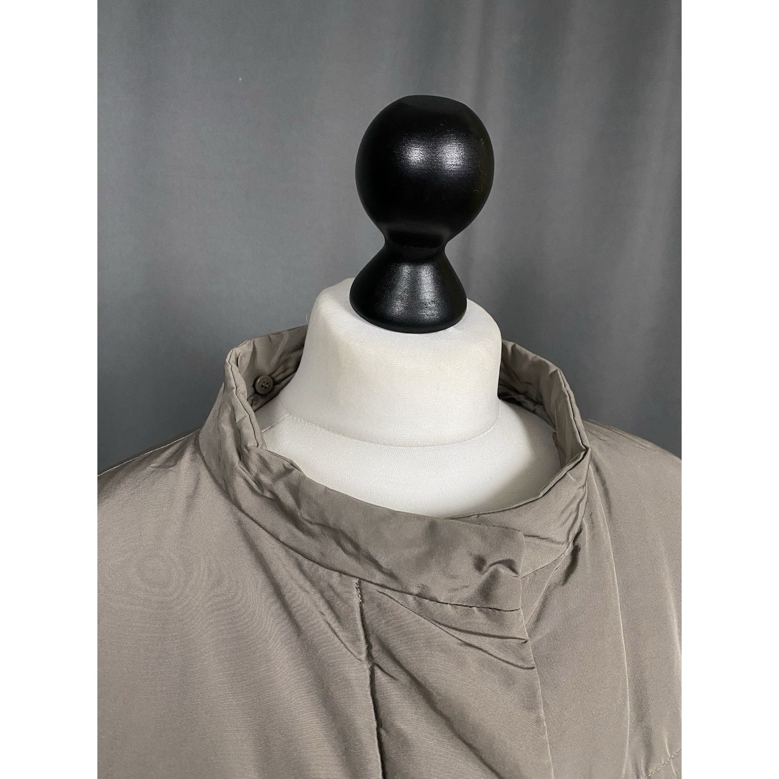 Moncler Moncler Bardane Giubbtto Women's Gray Down Insulated Long Ja Size M / US 6-8 / IT 42-44 - 6 Thumbnail
