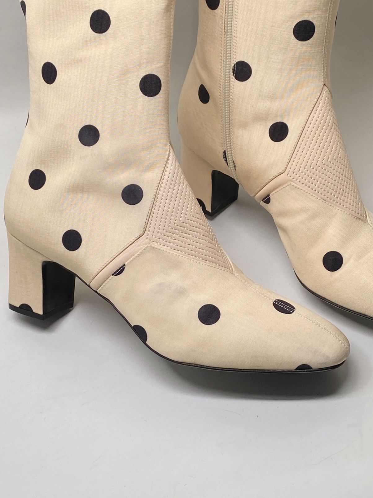 Valentino Valentino Garavani Equivoque Tall Polka Dot Boots size 37 Size US 7 / IT 37 - 11 Thumbnail