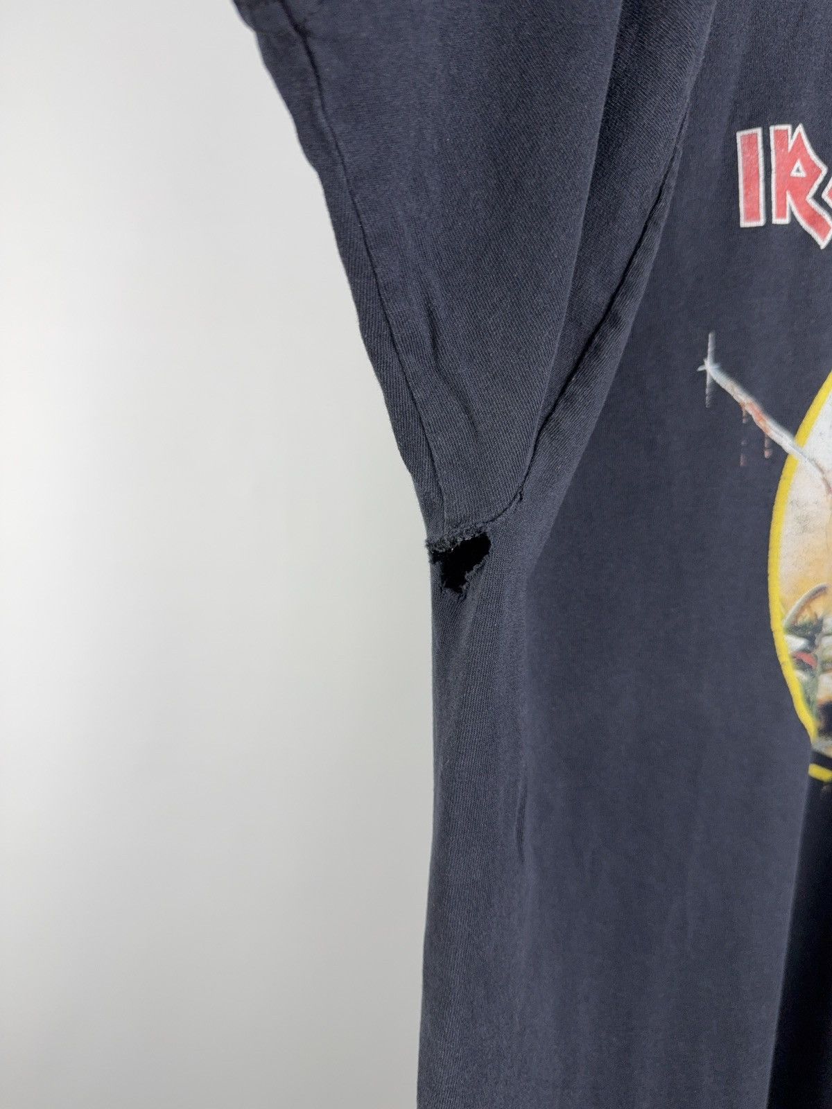 Band Tees × Iron Maiden Vintage Iron Maiden 2005 Tour Tee Somewhere Back In Time L Size US L / EU 52-54 / 3 - 10 Thumbnail