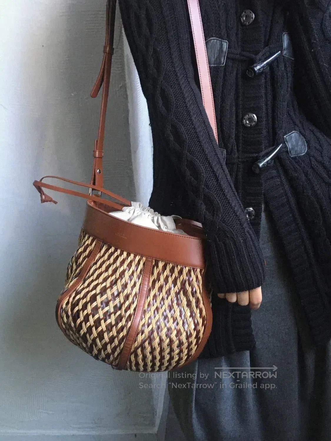 A.P.C. APC Mule Fashion Crossbody Bag. Size ONE SIZE - 2 Thumbnail