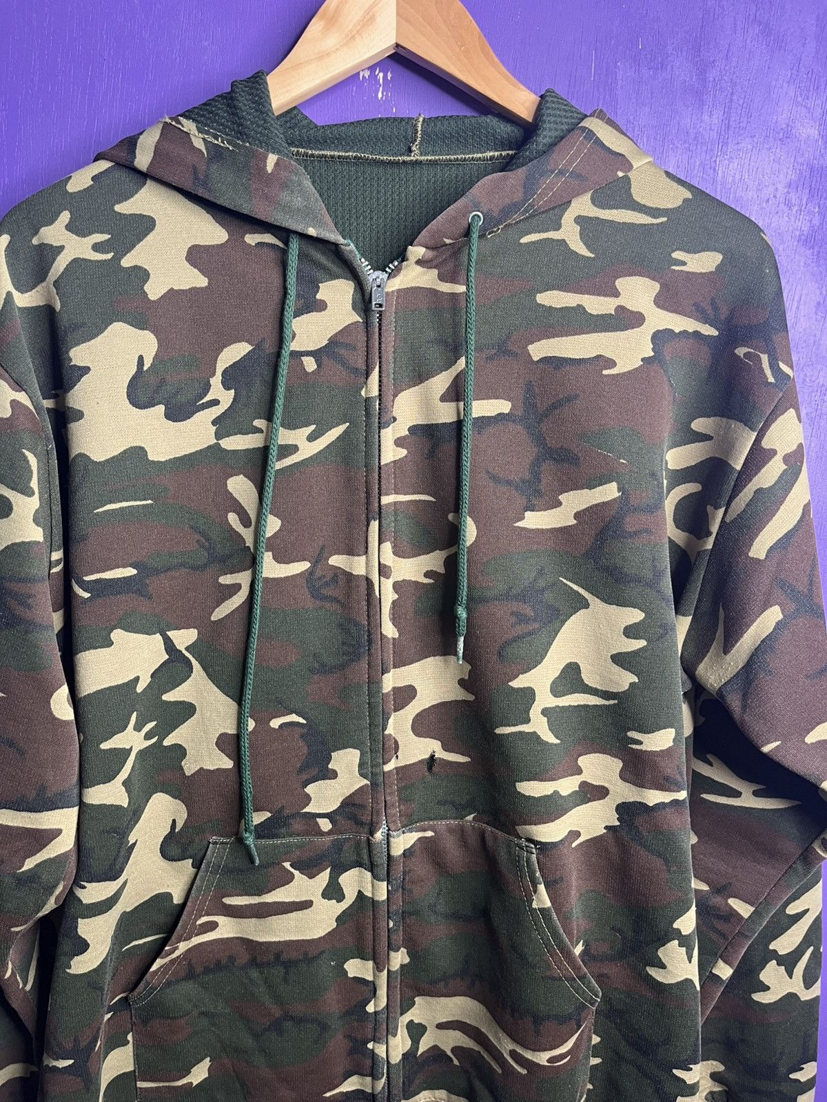 Vintage Vintage 80s Thermal lined zip up camo hoodie Size US L / EU 52-54 / 3 - 3 Thumbnail