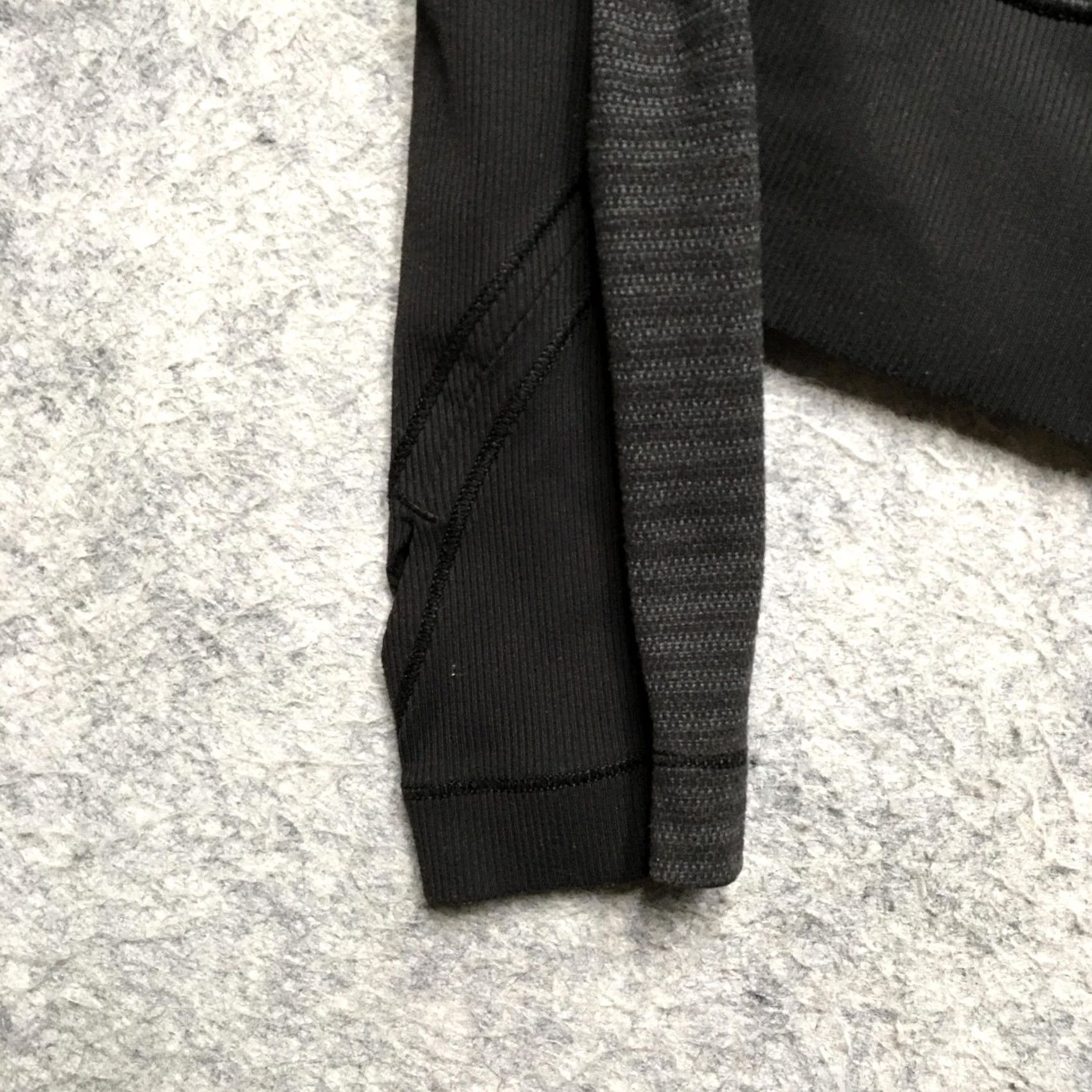 Lululemon Lululemon Jacket Womens 8 Gray Stripe Asymmetrical Zip Hooded Activewear Running Size M / US 6-8 / IT 42-44 - 2 Thumbnail