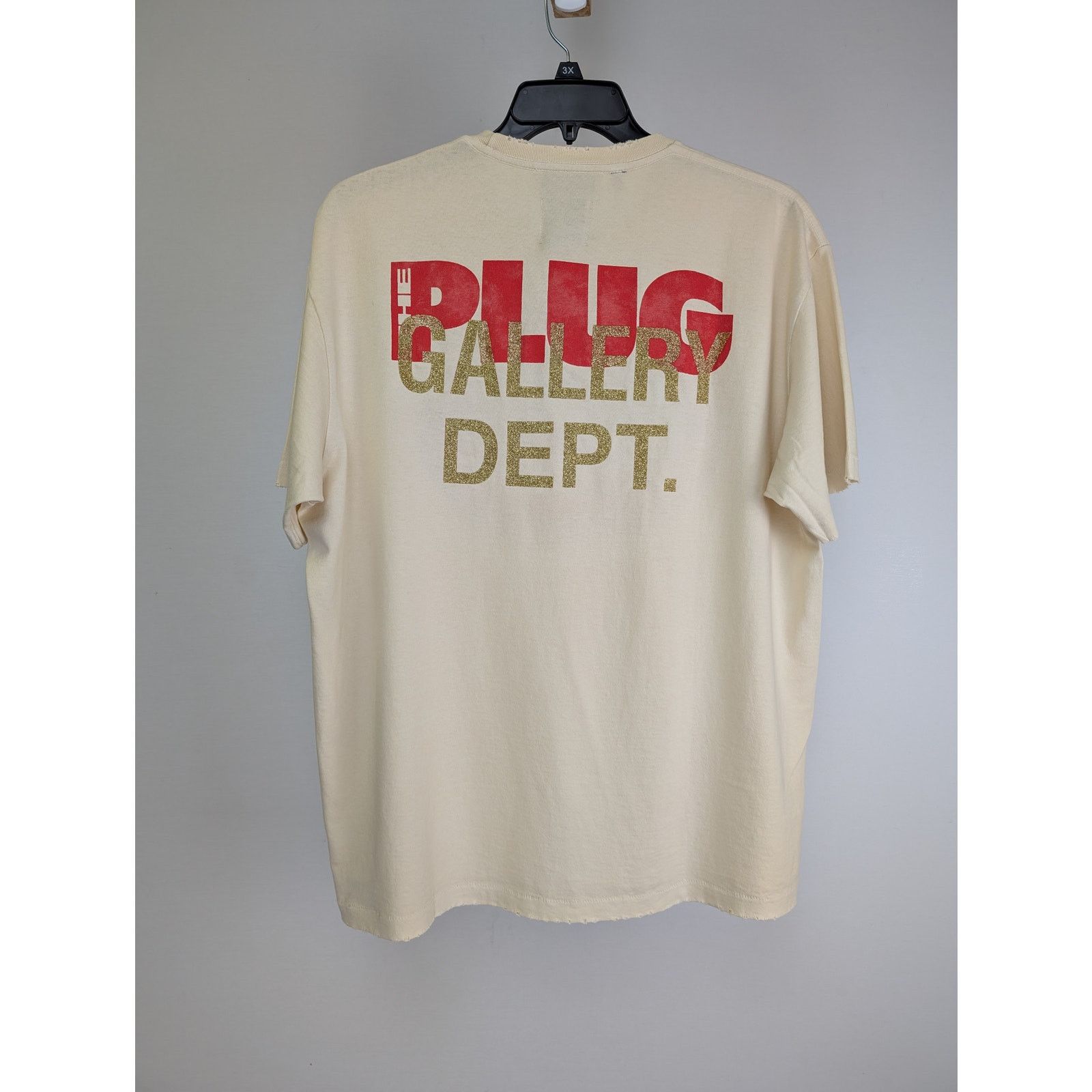 o1rshd1 Toy Maker Doc Johnson Print T-Shirt in Beige
