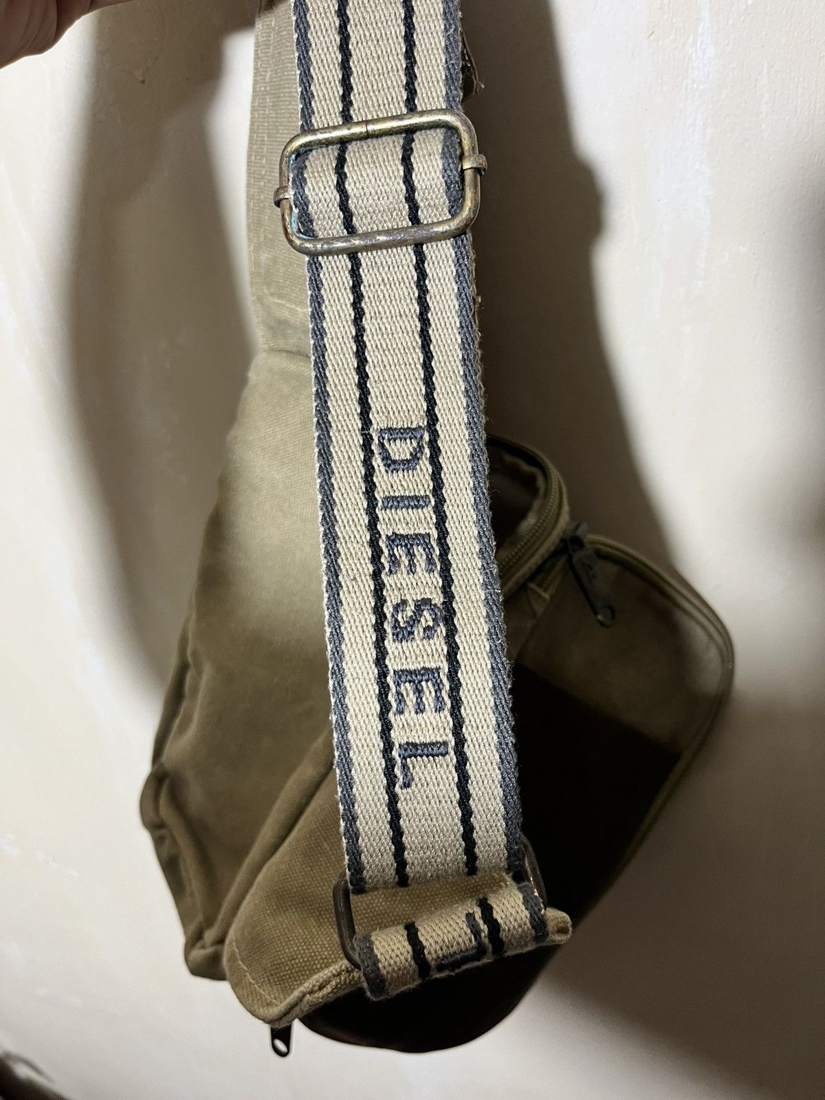 Diesel Vintage Diesel Multi Pocket Cross Body Bag Size ONE SIZE - 5 Thumbnail
