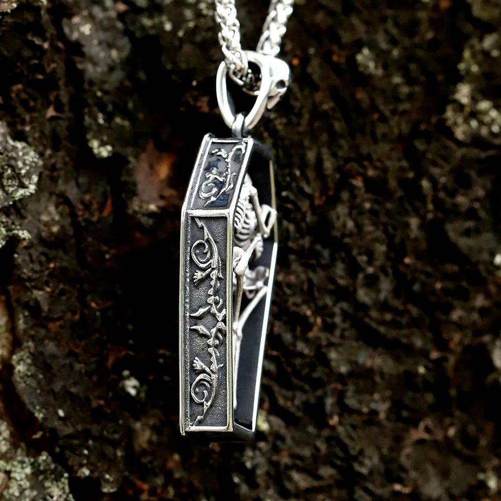 Jewelry Lover Skull Neckalce Size ONE SIZE - 2 Thumbnail
