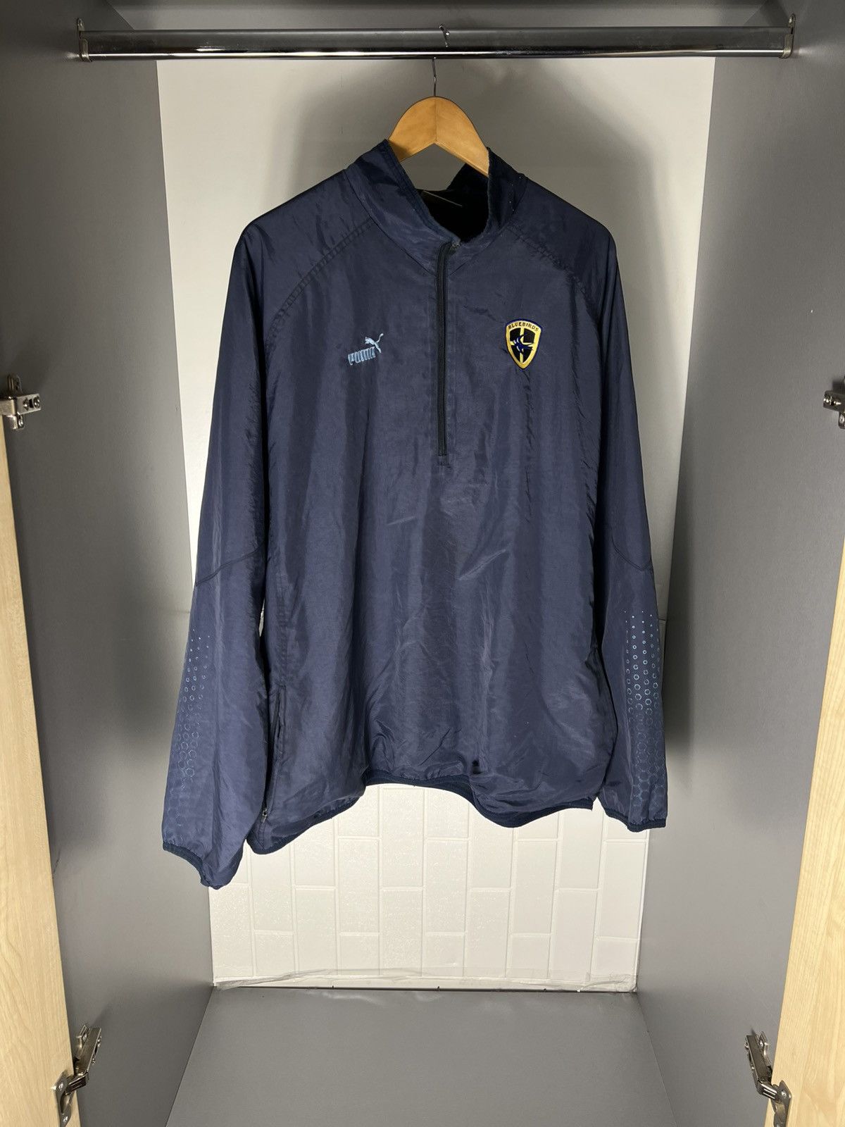 Puma VINTAGE PUMA FC CARDIFF CITY ENGLAND SOCCER JACKET RETRO 90s Size US XXL / EU 58 / 5 - 3 Thumbnail