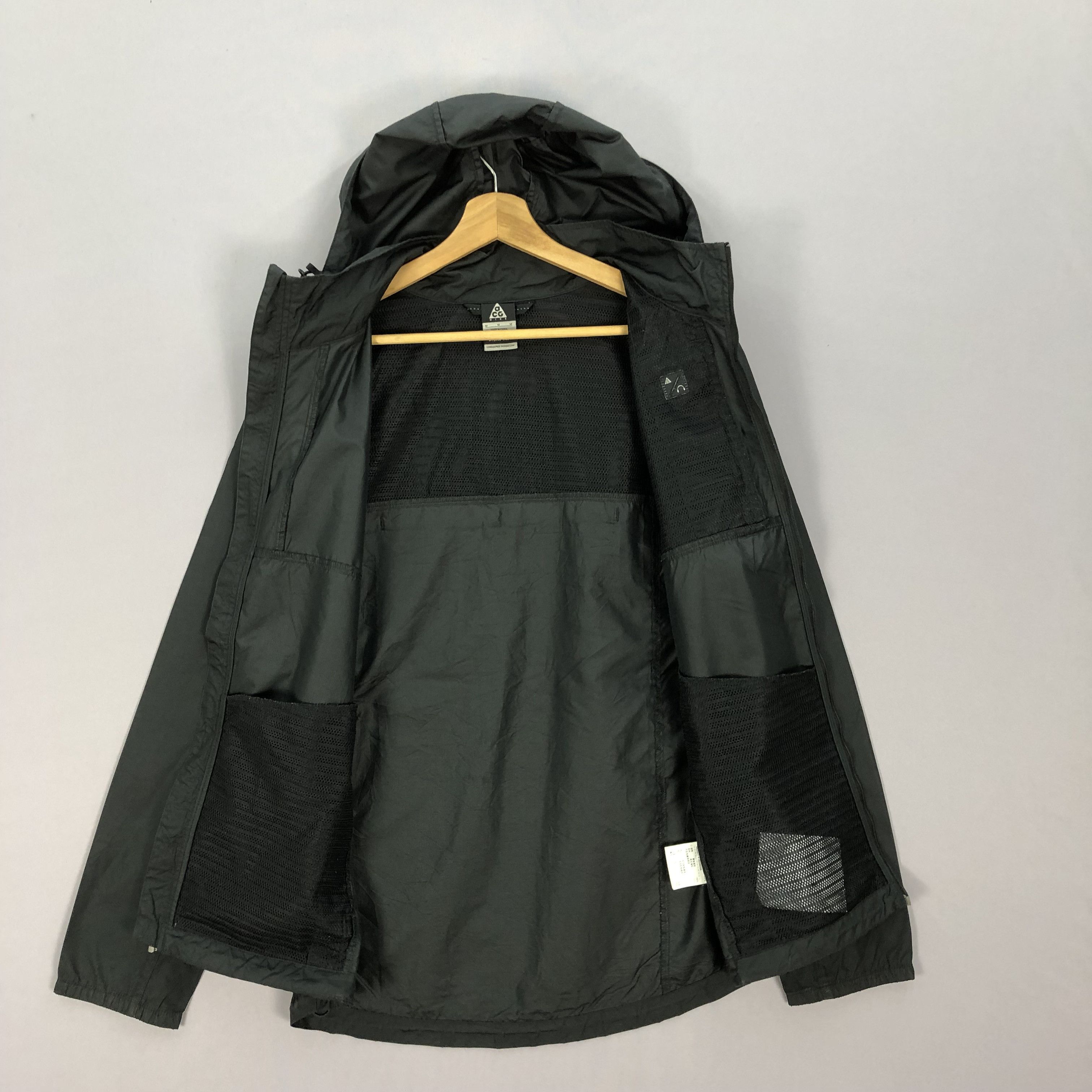 Nike × Nike ACG × Vintage Vintage Nike ACG Windbreaker Jacket Size US M / EU 48-50 / 2 - 8 Thumbnail