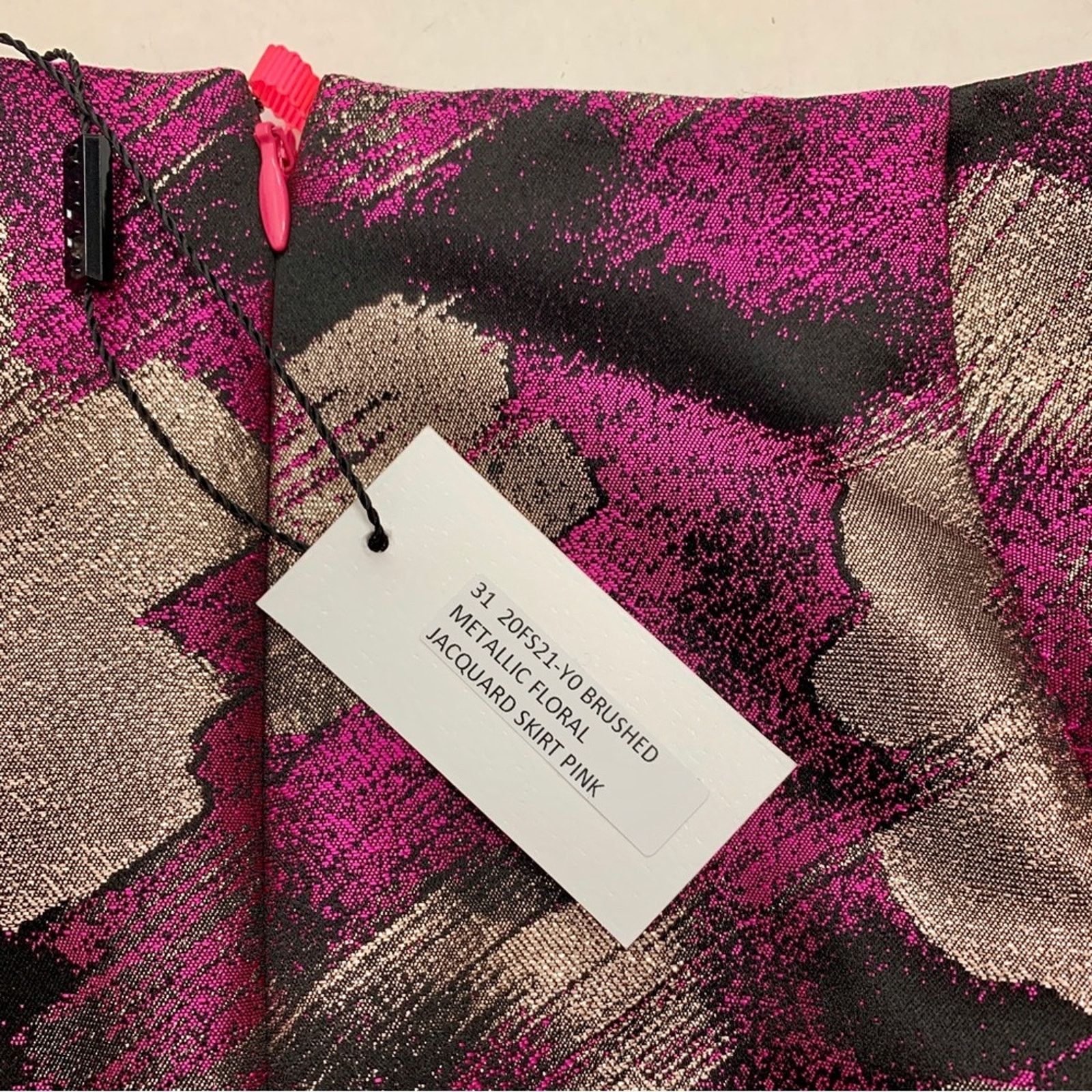 MILLY Milly Metallic Floral Jacquard Mini Skirt size 4 Size 27" / US 4 / IT 40 - 4 Thumbnail
