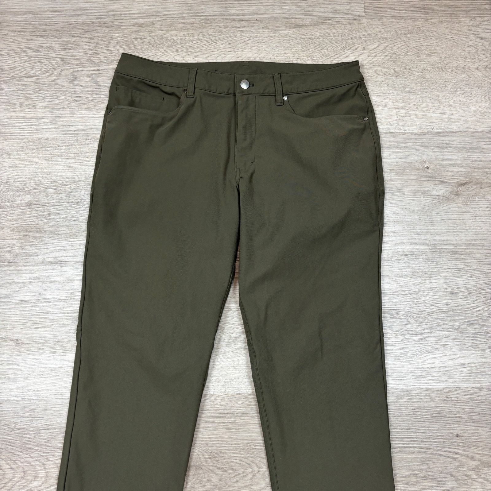 Lululemon Lululemon Athletica ABC Classic Fit 5 Pocket Pants Men's 34 Size US 34 / EU 50 - 2 Thumbnail