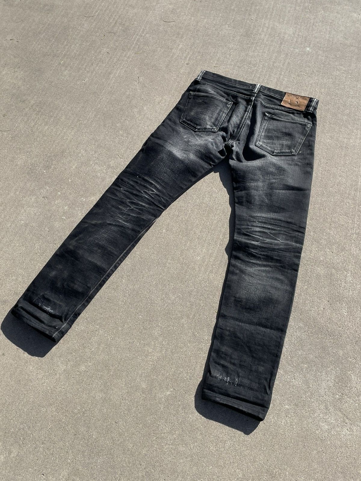 Momotaro Jeans Motomaro Selvedge jeans sick fade size 32 waist Size US 32 / EU 48 - 2 Thumbnail