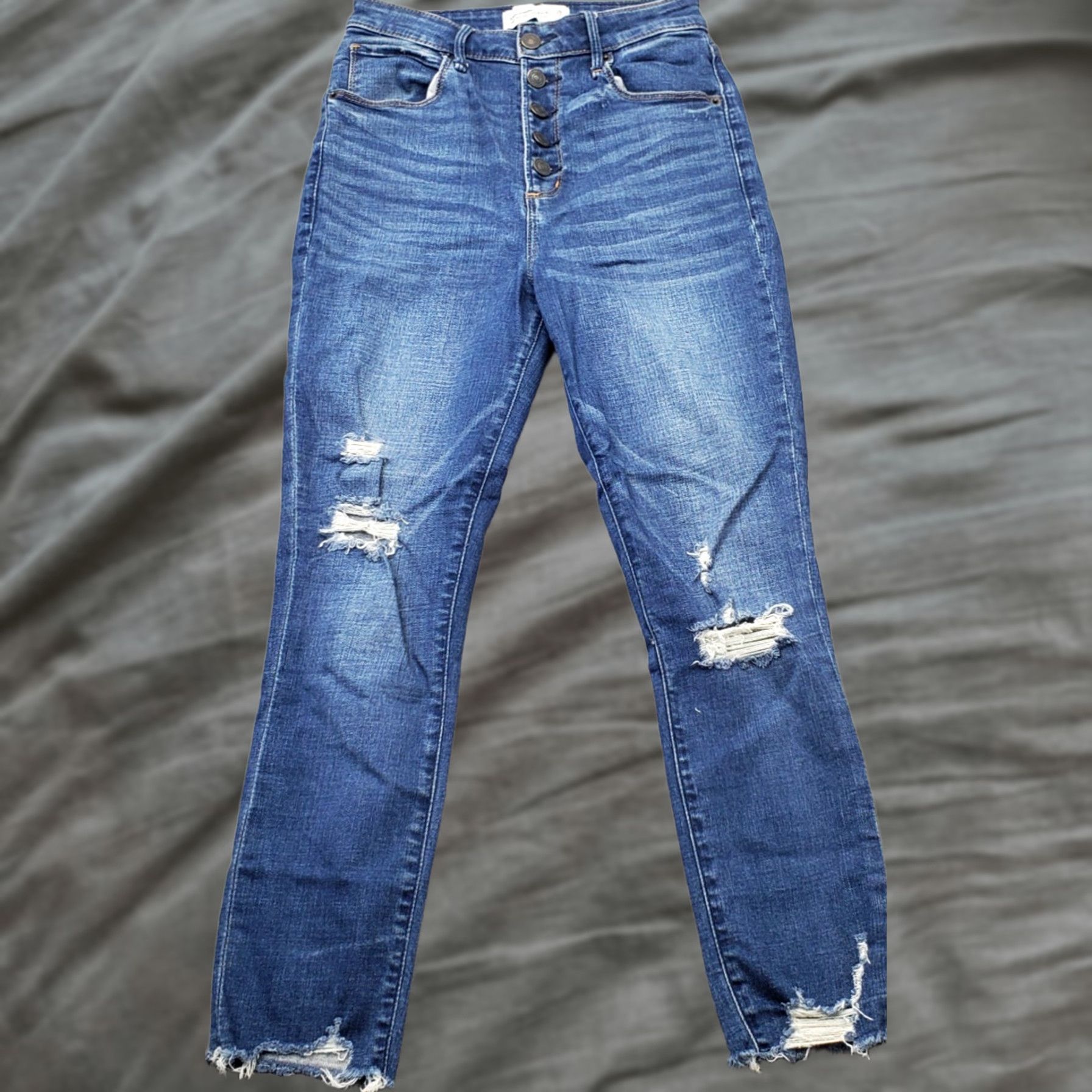 Abercrombie & Fitch Abercrombie & Fitch Jeans Womens 26/2 Blue Distressed High Rise Super Skinny Leg Size 26/2 Womens Distressed High Rise Jeans Size 26" / US 2 / IT 38 - 1 Thumbnail