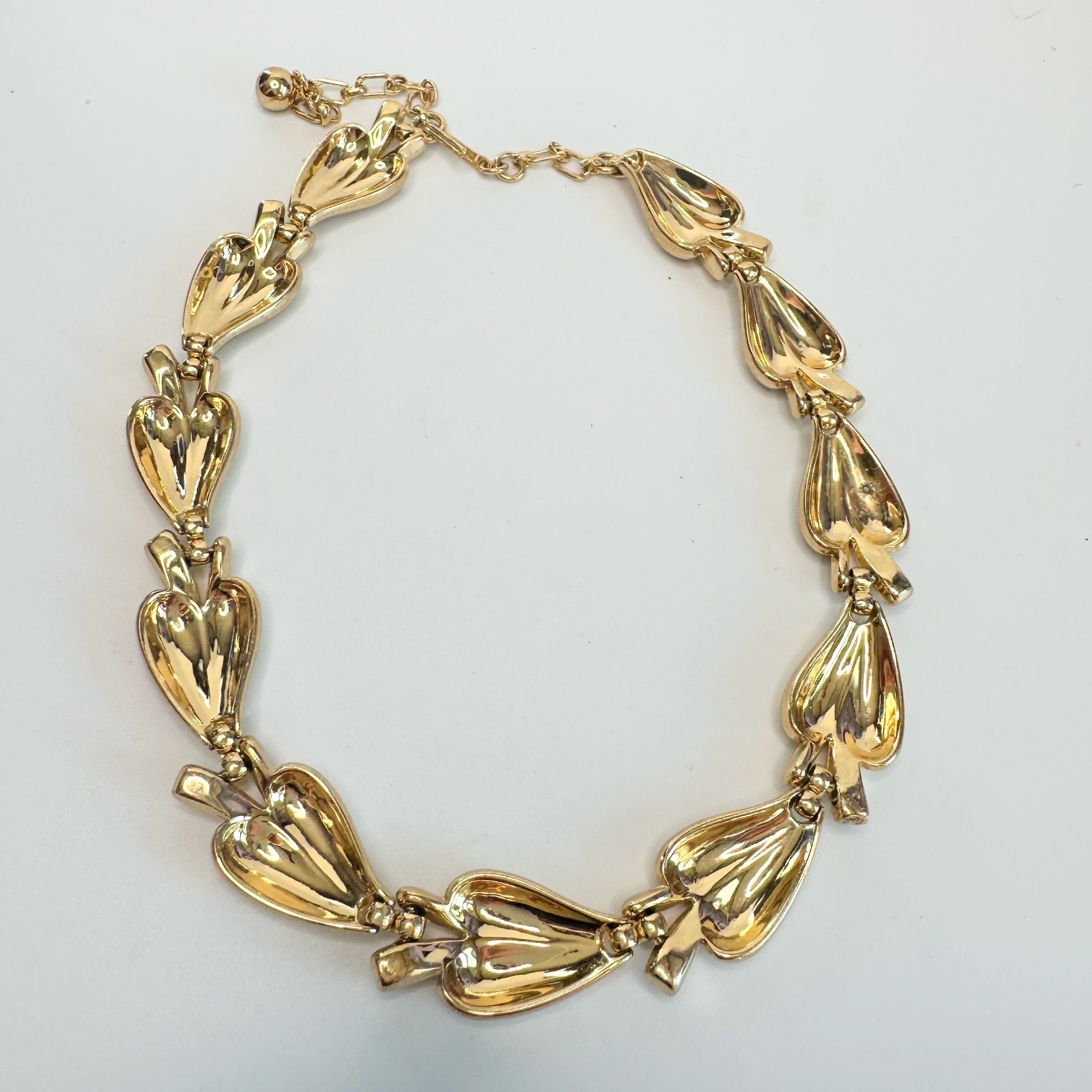 Other Women's Beautiful Trifari Gold Tone Leaf Design Necklace Size ONE SIZE - 4 Thumbnail