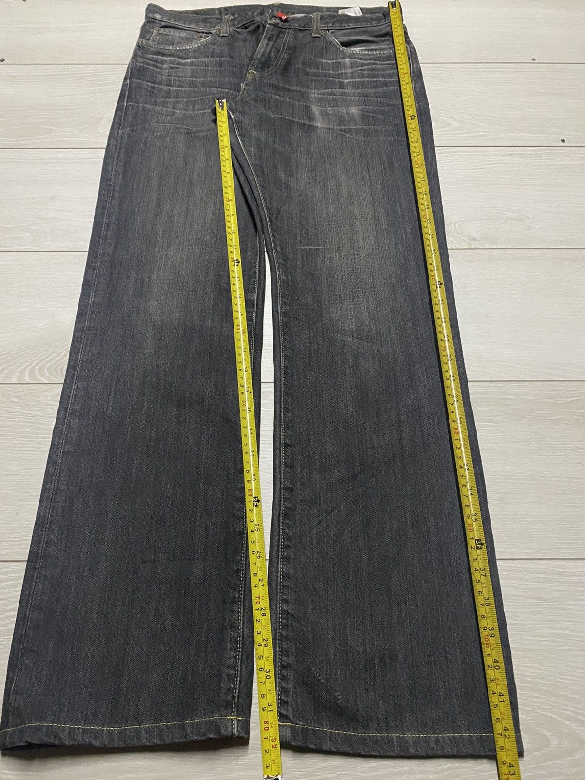 Uniqlo Vintage Japanese Brand Uniqlo Black Denim Loose Jeans Size US 34 / EU 50 - 12 Thumbnail