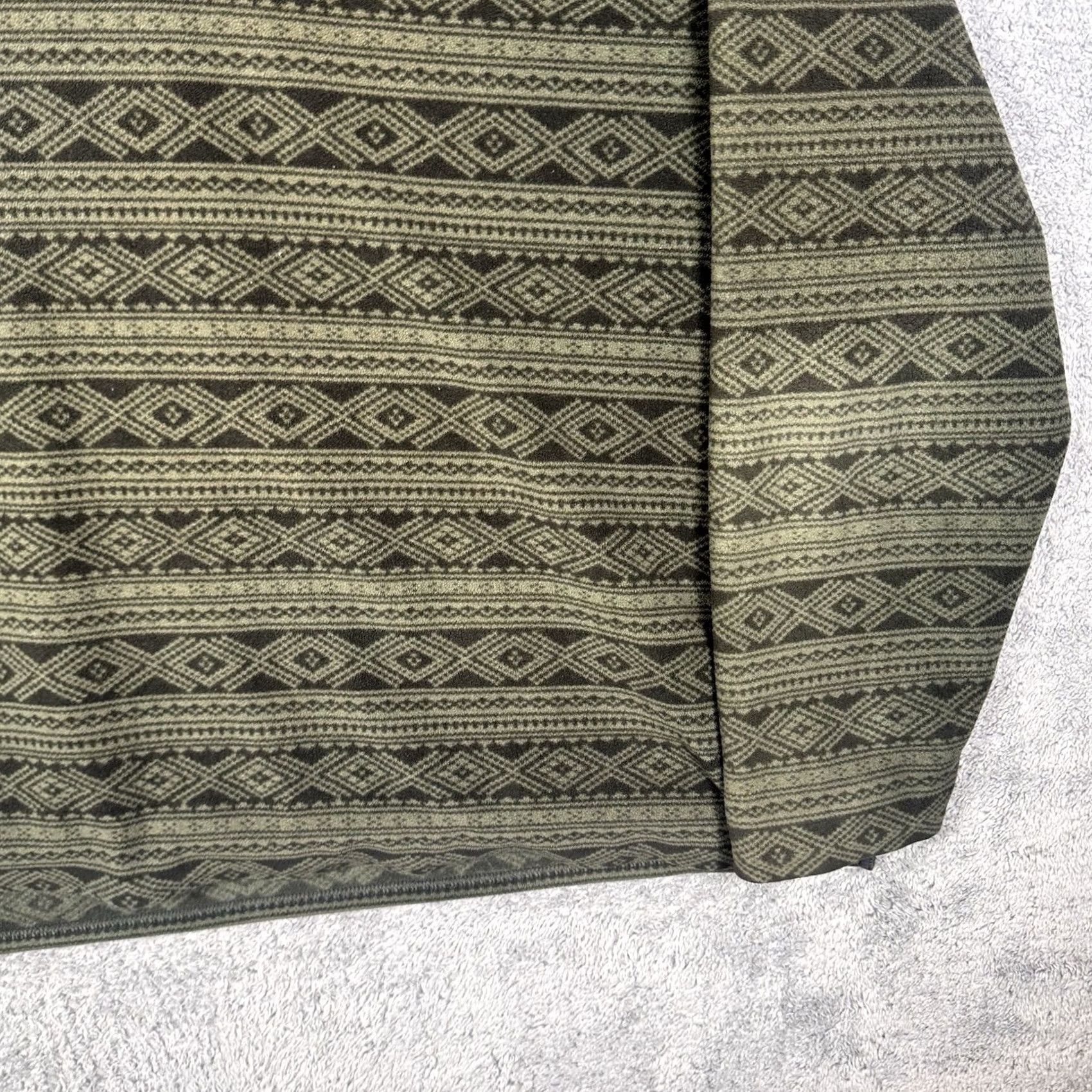 Vintage VINTAGE LL Bean Jacket Men 2XL Geometric Aztec 1/4 Button Hooded Pockets Windbreaker Outdoor Fall Spring Summer Winter 90s Mens Size US XXL / EU 58 / 5 - 3 Thumbnail