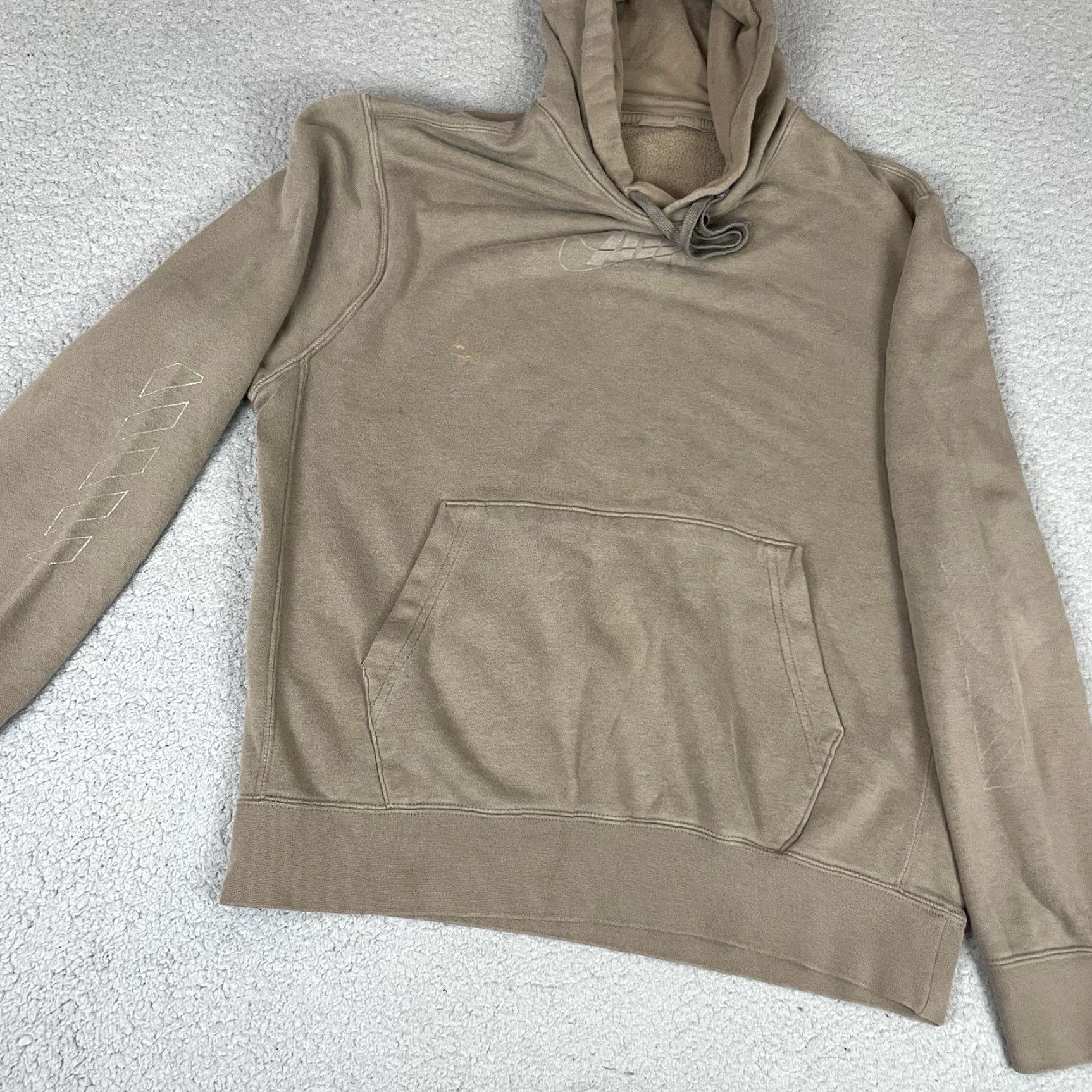 Nike VINTAGE Nike Hoodie Mens M Brown Sweatshirt Long Sleeve Pullover Hooded Graphic Print Swoosh Logo Size US M / EU 48-50 / 2 - 5 Thumbnail