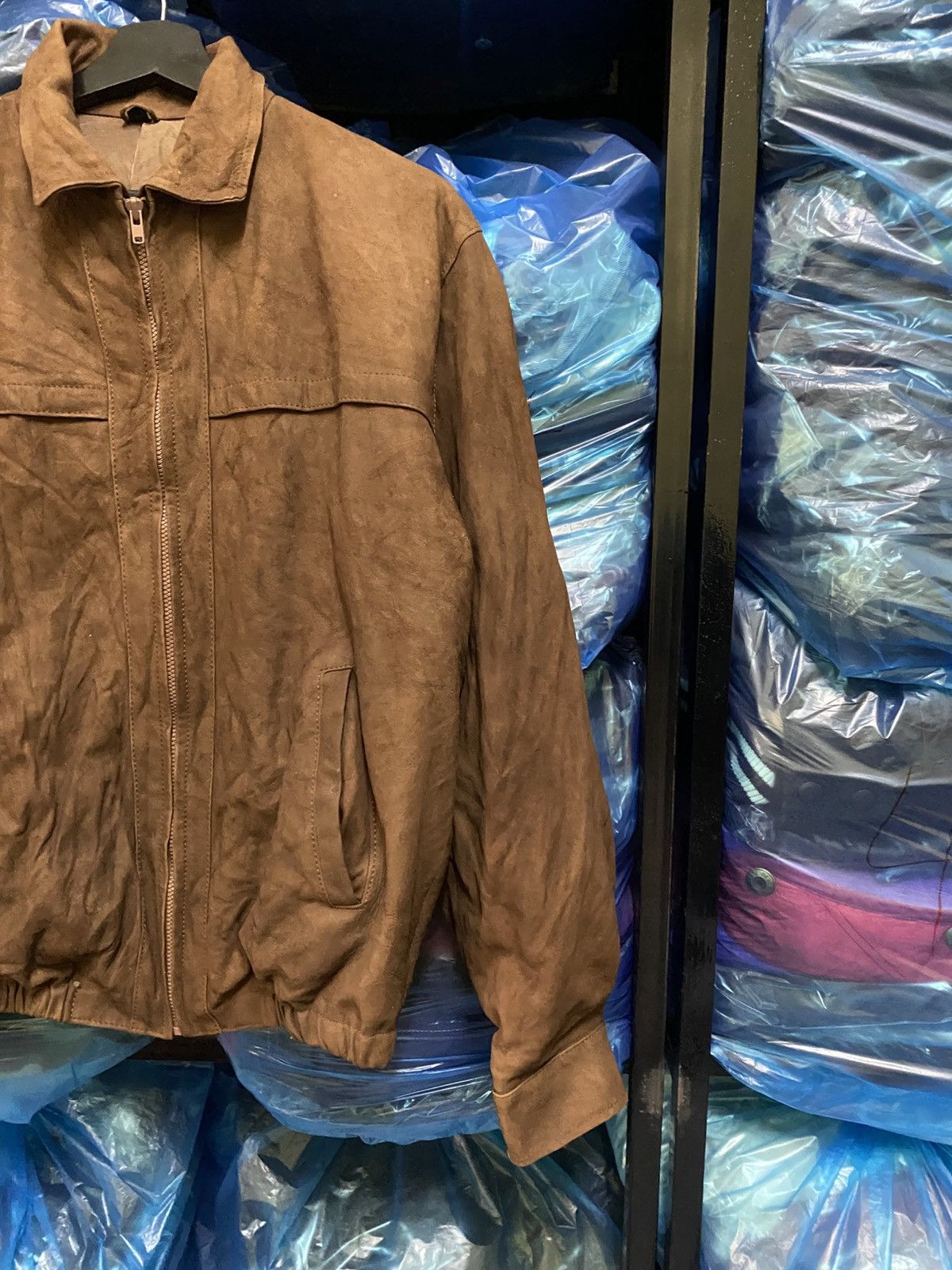 Other Vintage Brown Suede Bomber Jacket - Classic 90s Minimalist Size US L / EU 52-54 / 3 - 4 Thumbnail