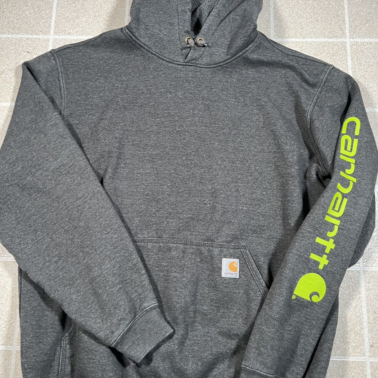 Carhartt Carbon Heather Carhartt Loose Fit Logo Sleeve Graphic Hoodie Size US L / EU 52-54 / 3 - 4 Thumbnail