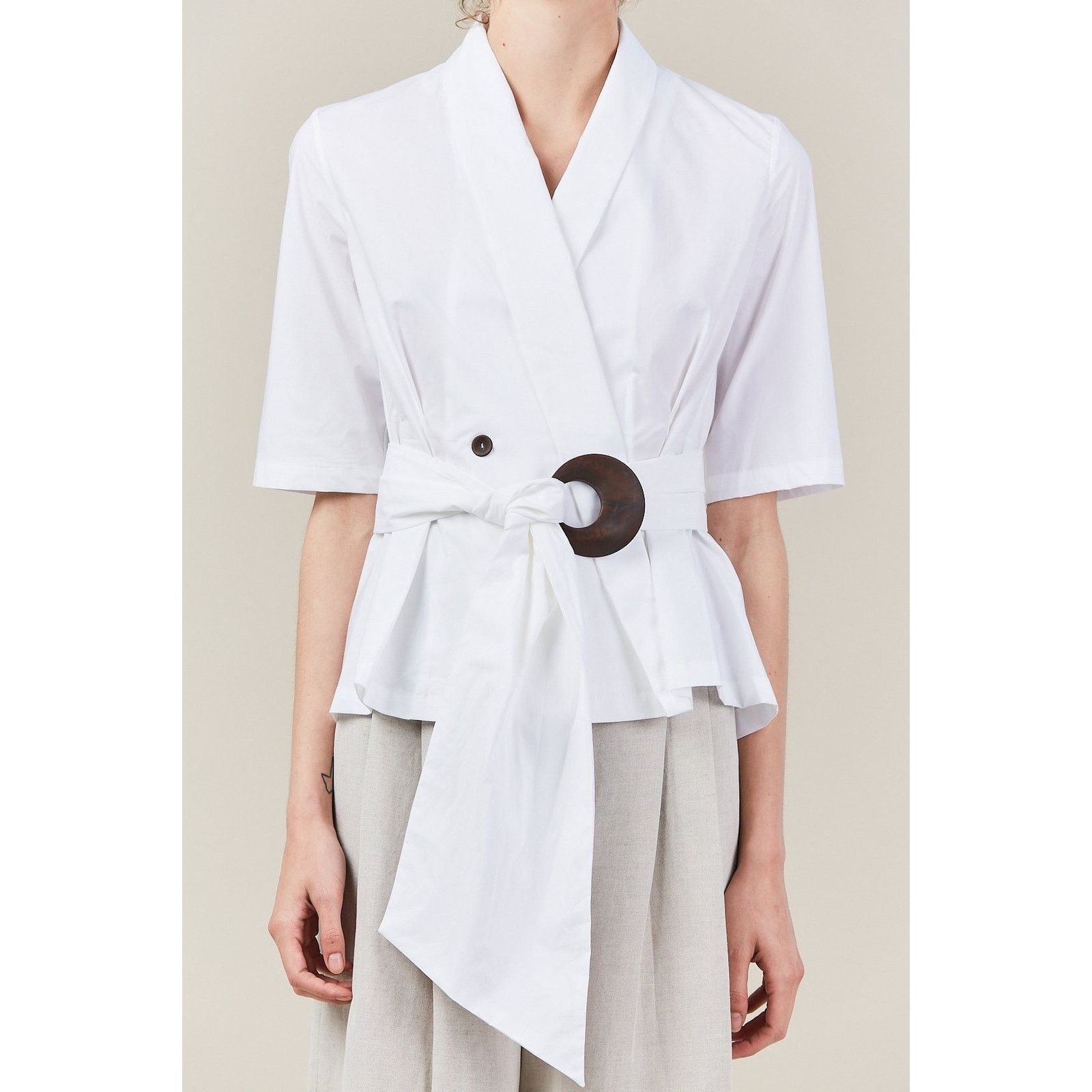 Isa Arfen New Isa Arfen Robe Pleated Short Sleeve Top With Sash $565 Size S / US 4 / IT 40 - 2 Thumbnail
