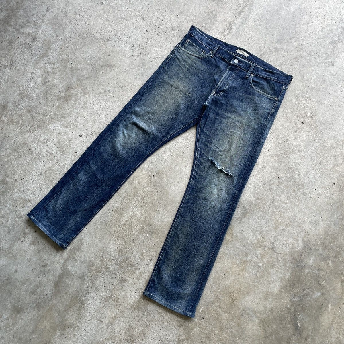 Japanese Brand Vintage Japanese Distressed Jeans MudWash Faded Denim Pants Size US 37 - 2 Thumbnail