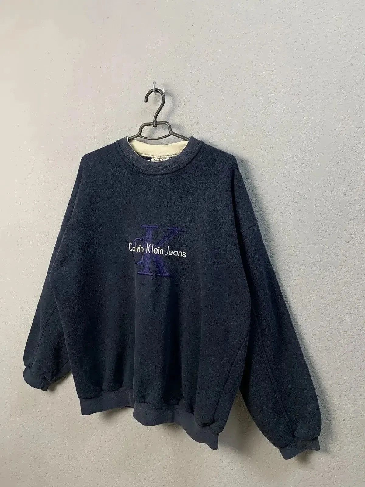 Calvin Klein × Vintage Calvin Klein Jeans Embroidered Crewneck Y2K made USA Size US XL / EU 56 / 4 - 6 Thumbnail