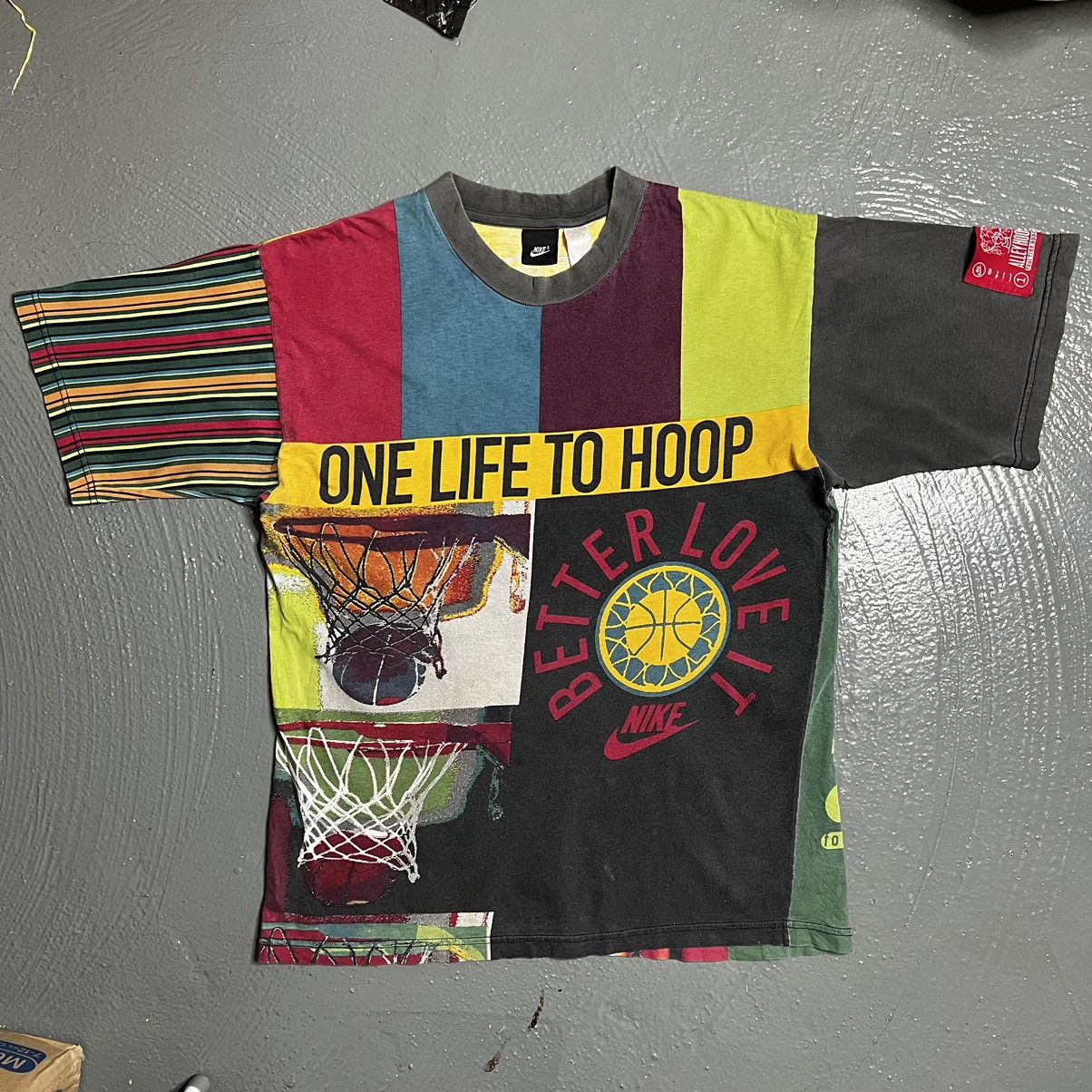 image of Nike One Life To Hoop T-Shirt Medium in Black, Men's