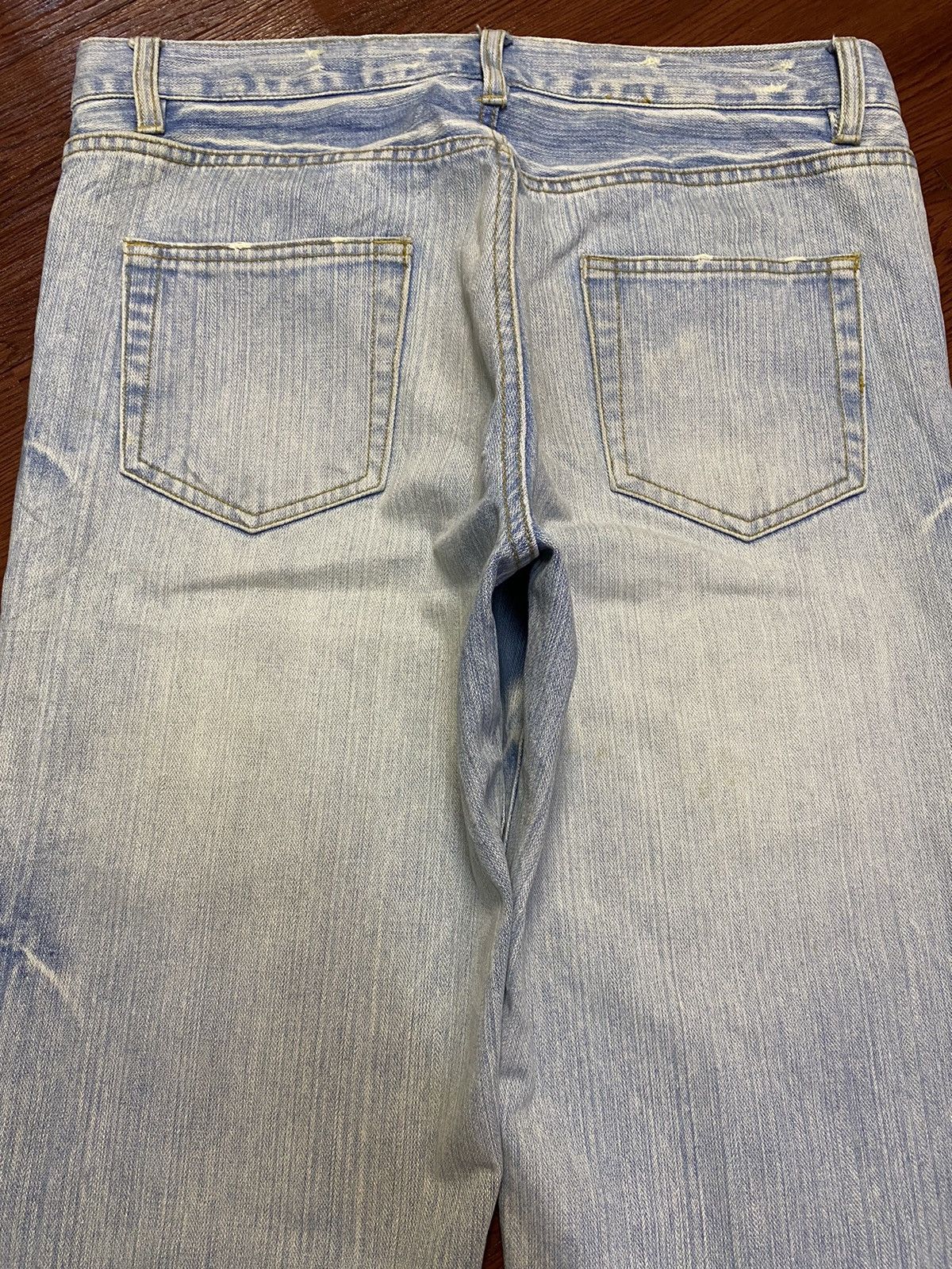 Japanese Brand Vintage Japanese Brands Faded Wash Distressed Loose Jeans Size US 32 / EU 48 - 4 Thumbnail