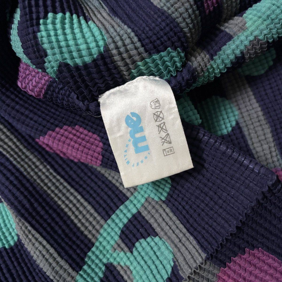 Issey Miyake Issey Miyake Me A/W 2012 Waffle Top Size ONE SIZE - 4 Thumbnail