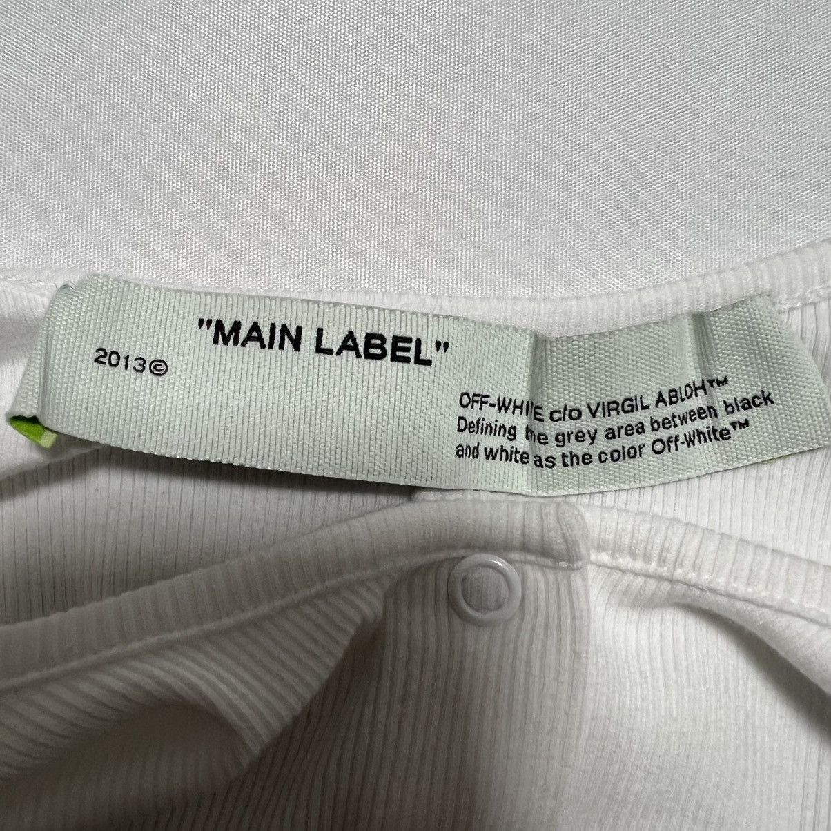 Off-White OFF-WHITE BUTTONED UP TOP Size S / US 4 / IT 40 - 2 Thumbnail