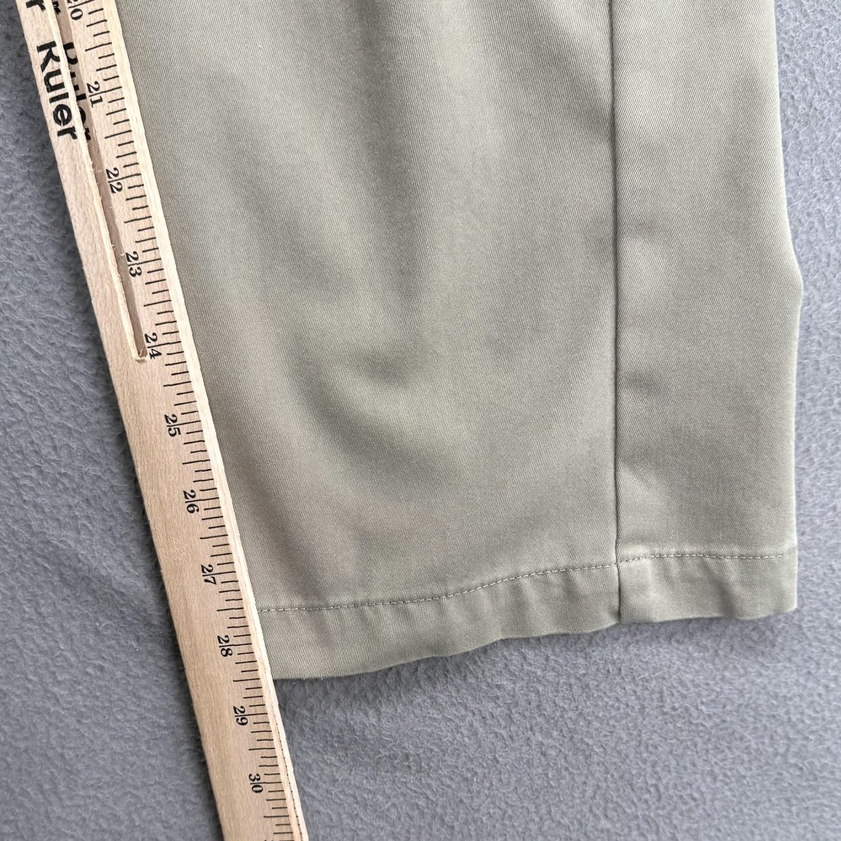 Vintage 5.11 Tactical Pants Mens 38x30 Khaki Chino Workwear Casual Polyester Cotton Pockets Flat Front Zip Fly Mens Size US 38 / EU 54 - 6 Thumbnail