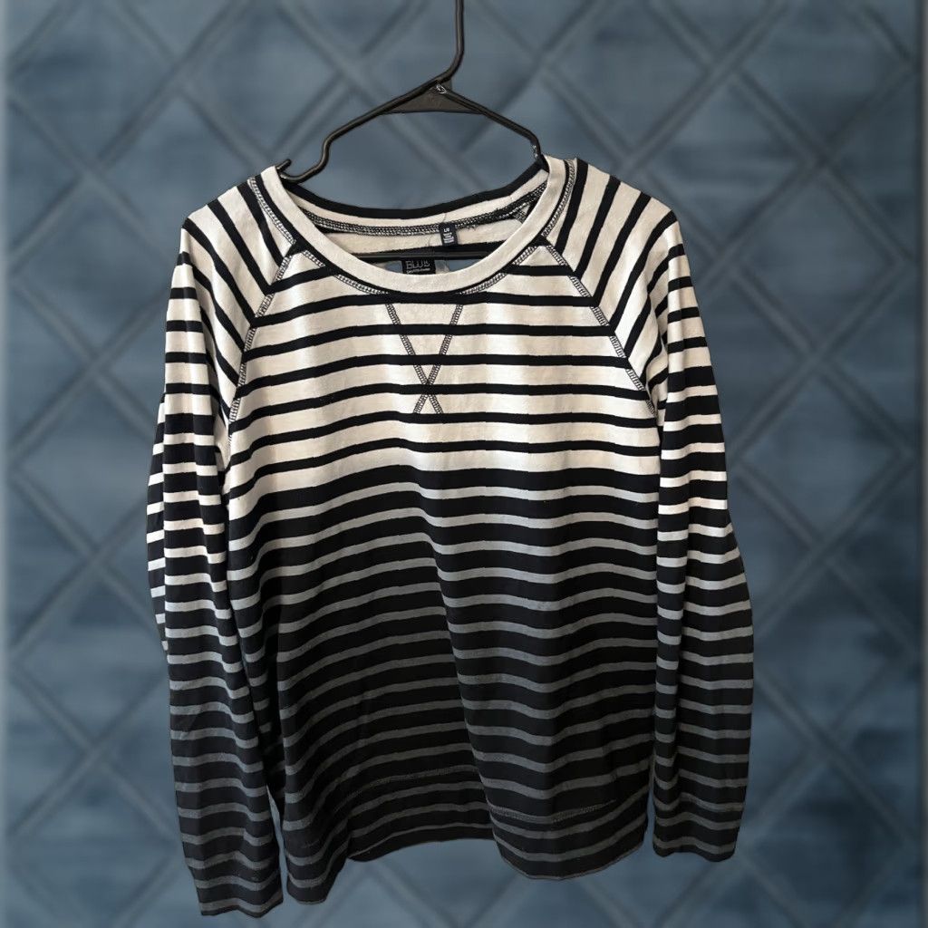 Saks Fifth Avenue Vintage Saks Fifth Avenue Blue Striped Ombré Sweater Women Large Droop Turtleneck Knit Pullover Size L / US 10 / IT 46 - 1 Thumbnail