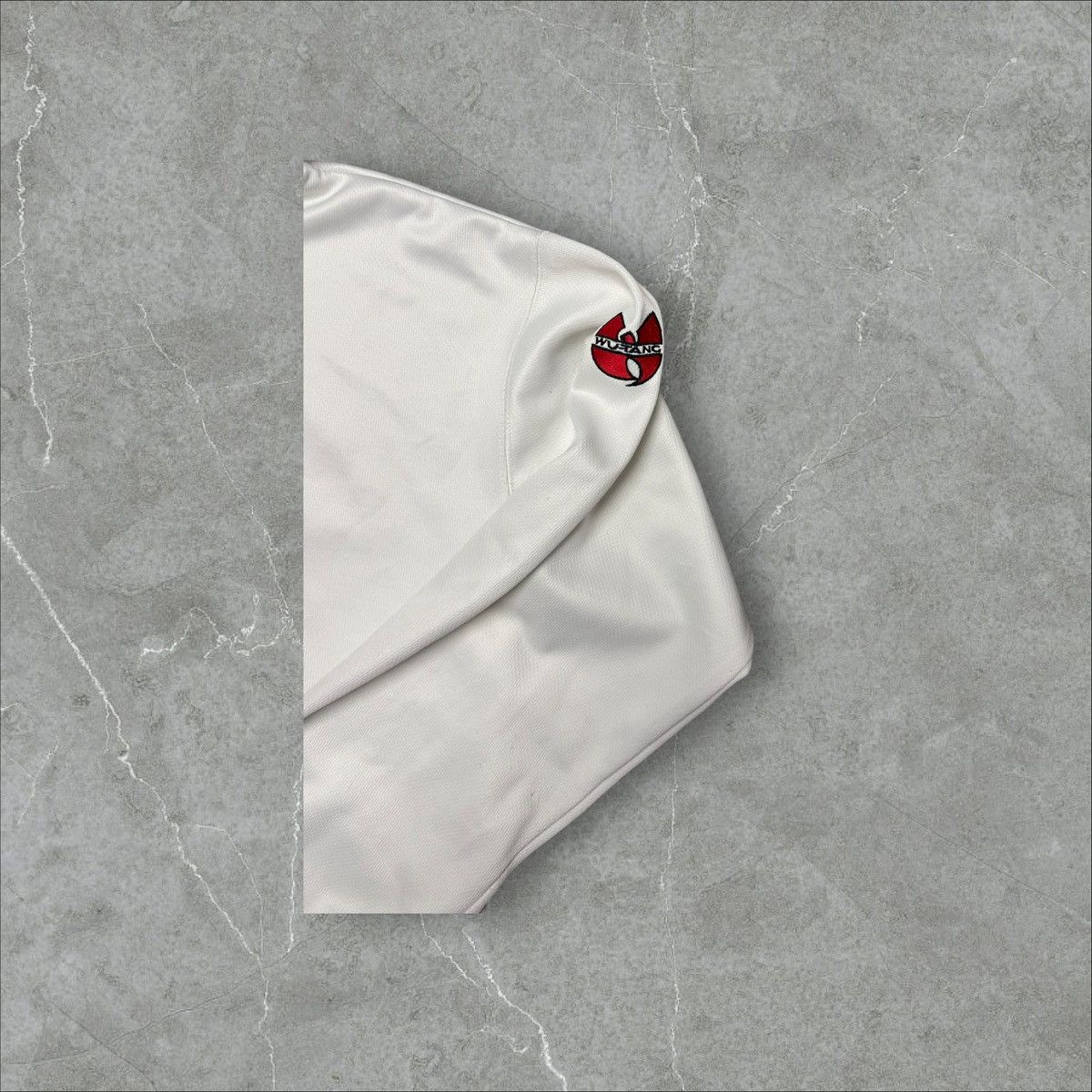 Wu-Tang Clan White Vintage wutang hoodie size M fit oversize Size US M / EU 48-50 / 2 - 3 Thumbnail