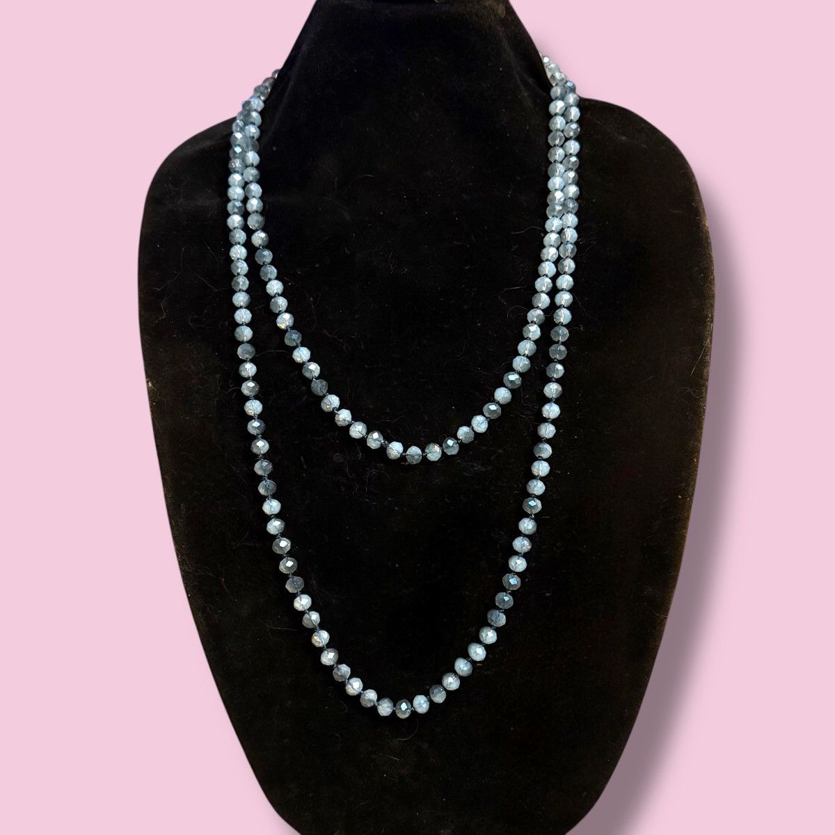 Vintage Vintage long ombré blue glass bead necklace Size ONE SIZE - 1 Thumbnail