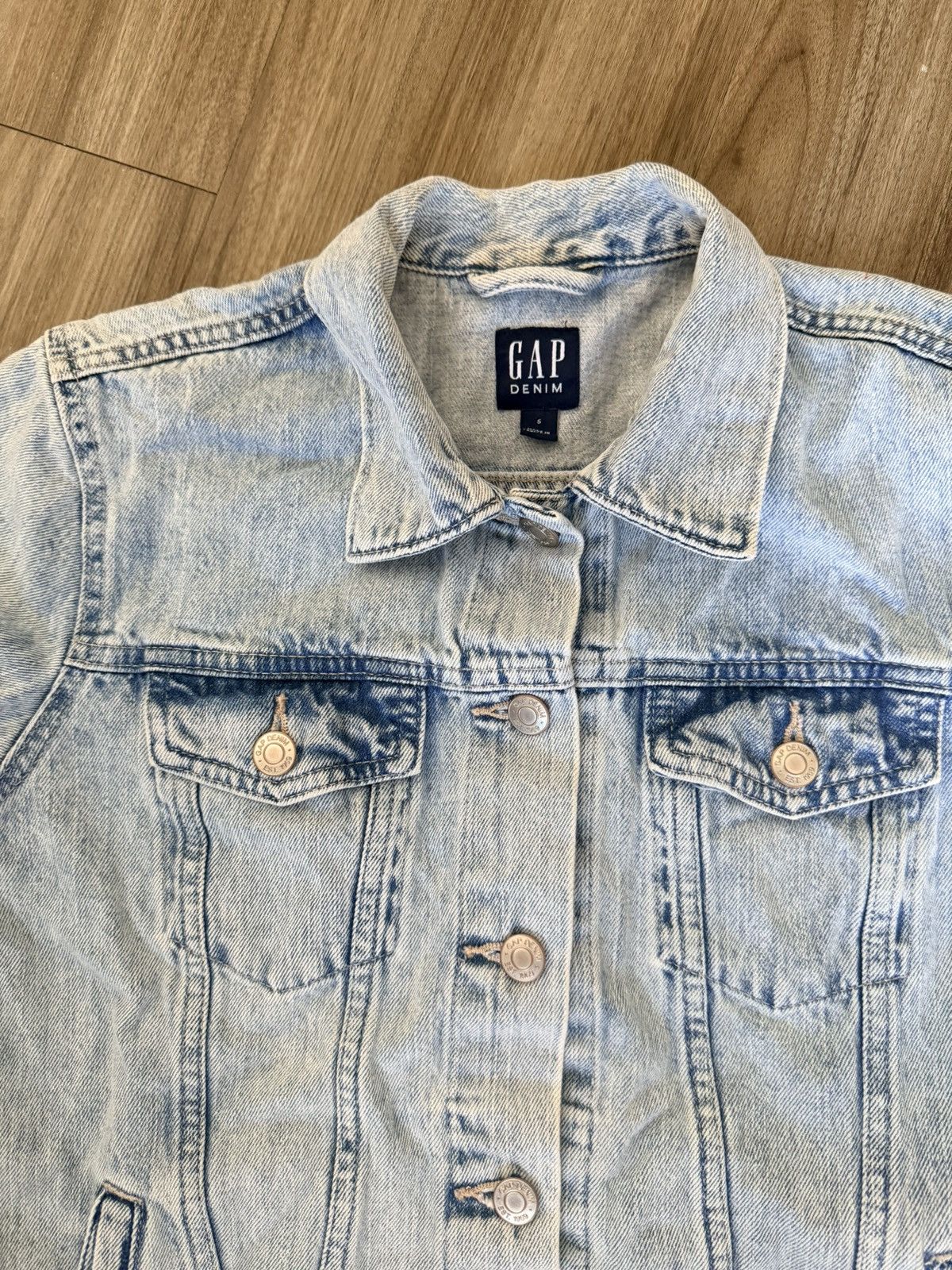 Gap Vintage Gap Denim Light Wash Jean Jacket Size Small Size S / US 4 / IT 40 - 4 Thumbnail