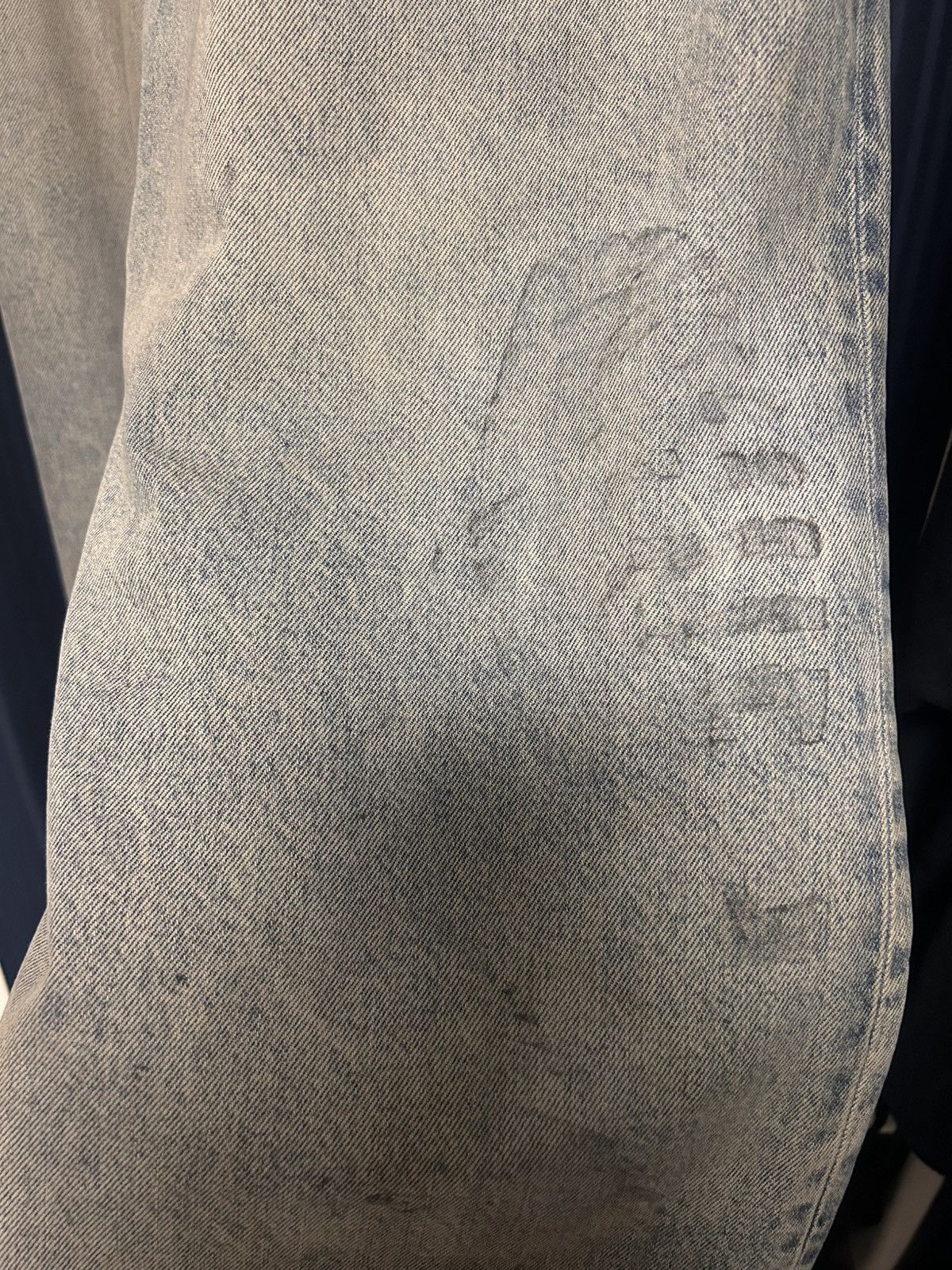 Balenciaga BALENCIAGA DIRTY BLUE BAGGY PANTS Size US 34 / EU 50 - 4 Thumbnail