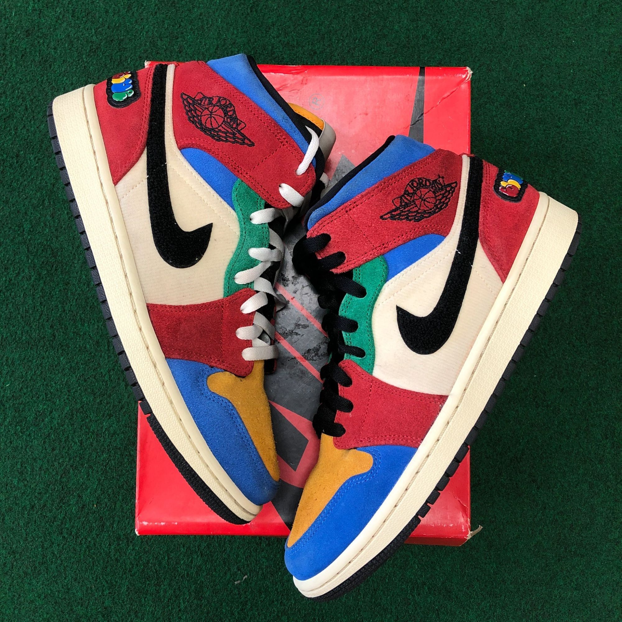 Nike Pre-Owned Air Jordan 1 Mid Fearless ‘Blue the Great’ - Size Size US 9 / EU 42 - 1 Thumbnail