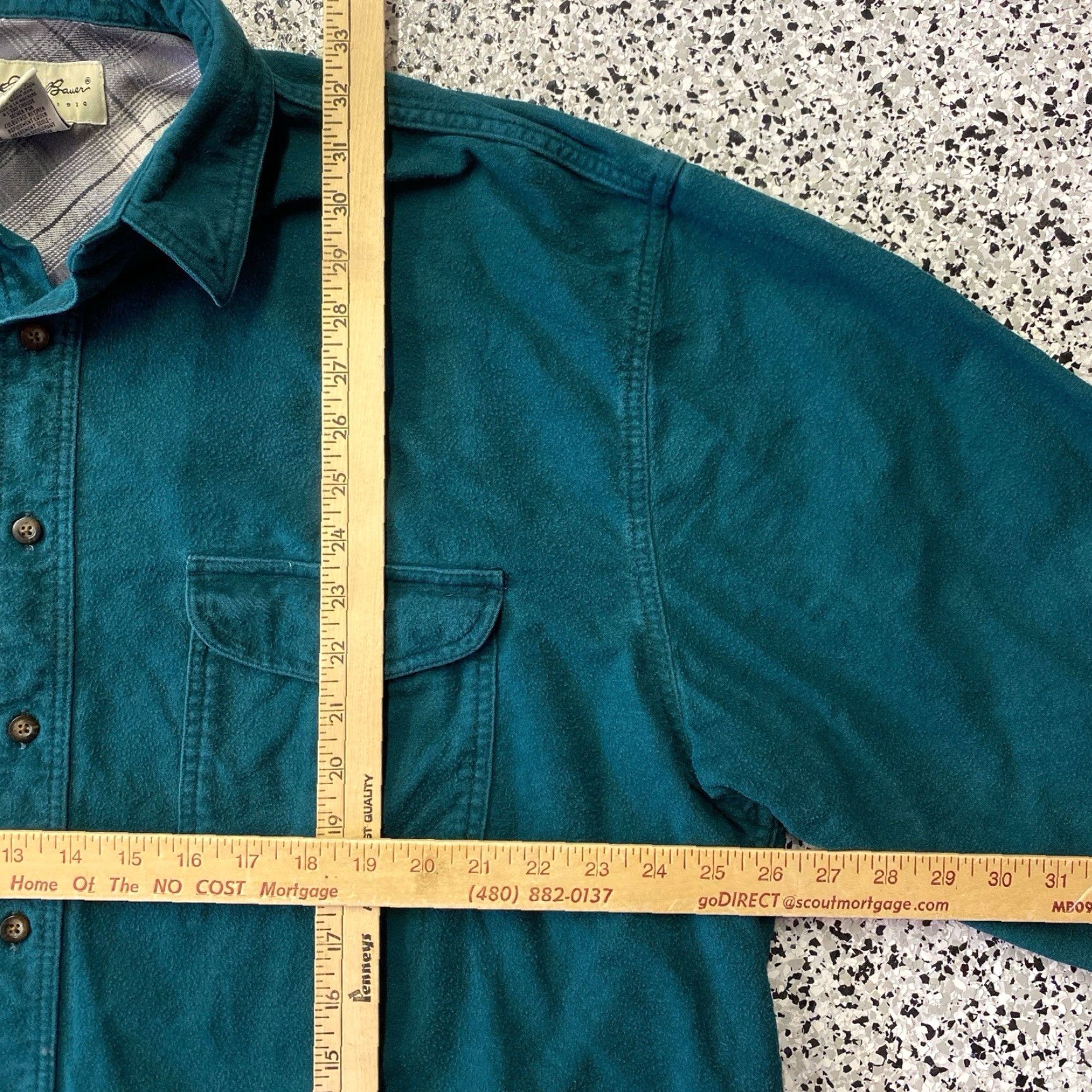 Eddie Bauer VINTAGE Eddie Bauer Chamois Shirt Men 2XL Tall Green Plaid 90s Outdoor Heavyweight Button-Up Shirt Size US XXL / EU 58 / 5 - 2 Thumbnail