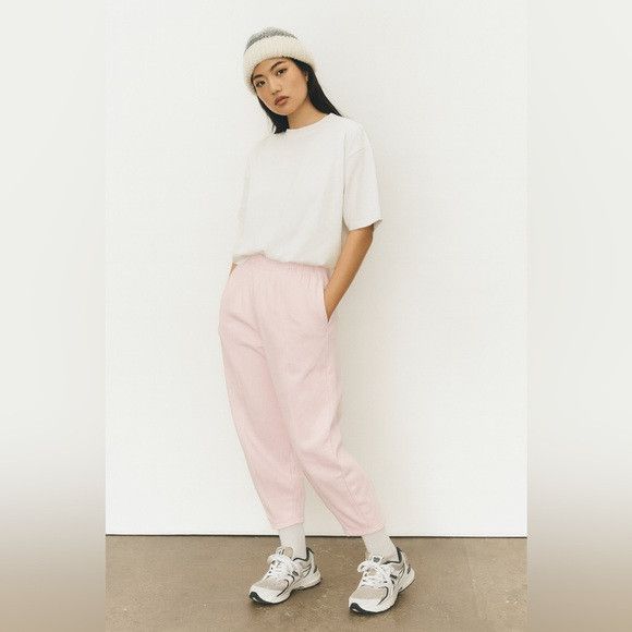 Zara ZARA Women’s Light Pink Barrel-Leg Fleece Joggers Size M Size 28" / US 6 / IT 42 - 1 Thumbnail