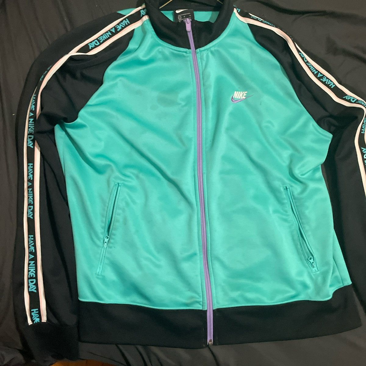 Nike Vintage Nike Jacket Size US L / EU 52-54 / 3 - 1 Preview