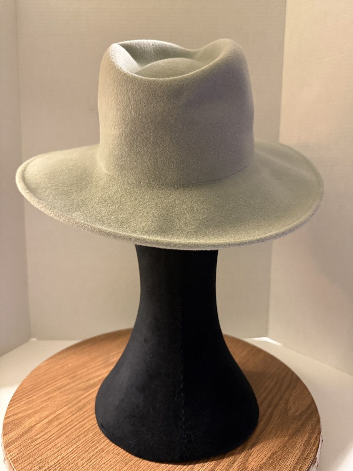 Bloomingdale's Bloomingdale’s Felt Grey Wide Boho Brimmed Fedora Hat Size ONE SIZE - 4 Thumbnail