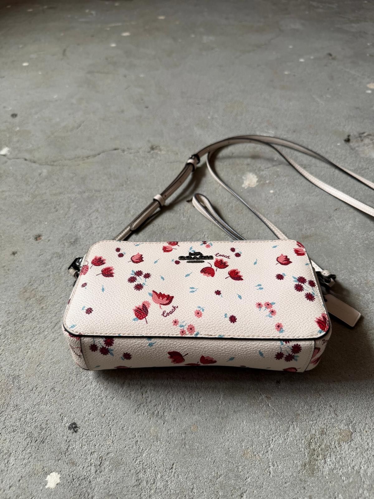 Coach Coach Flower Kira Crossbody Bag White Size ONE SIZE - 4 Thumbnail