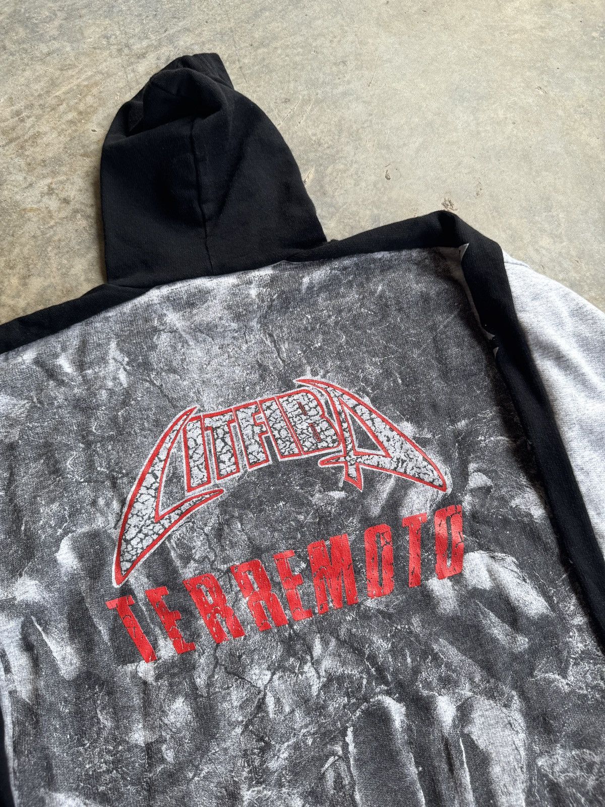 Band Tees × Vintage *RARE* VINTAGE 90s 1993 LITFIBA EMPIRE HOODIE BAND ITALY Size US L / EU 52-54 / 3 - 6 Thumbnail