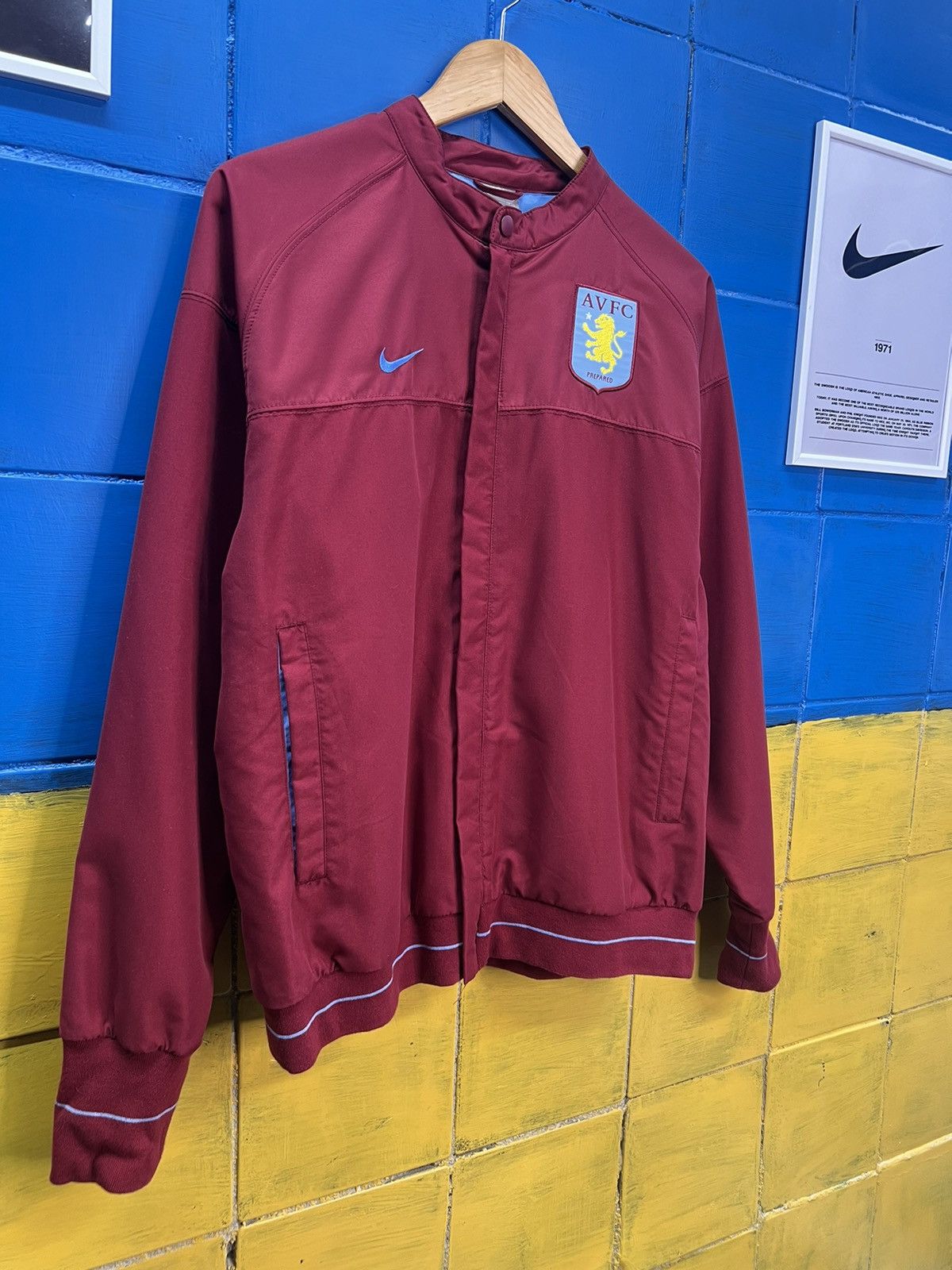 Vintage Vintage Nike 2008-2009 FC Aston Villa Track Jacket Size US M / EU 48-50 / 2 - 4 Thumbnail