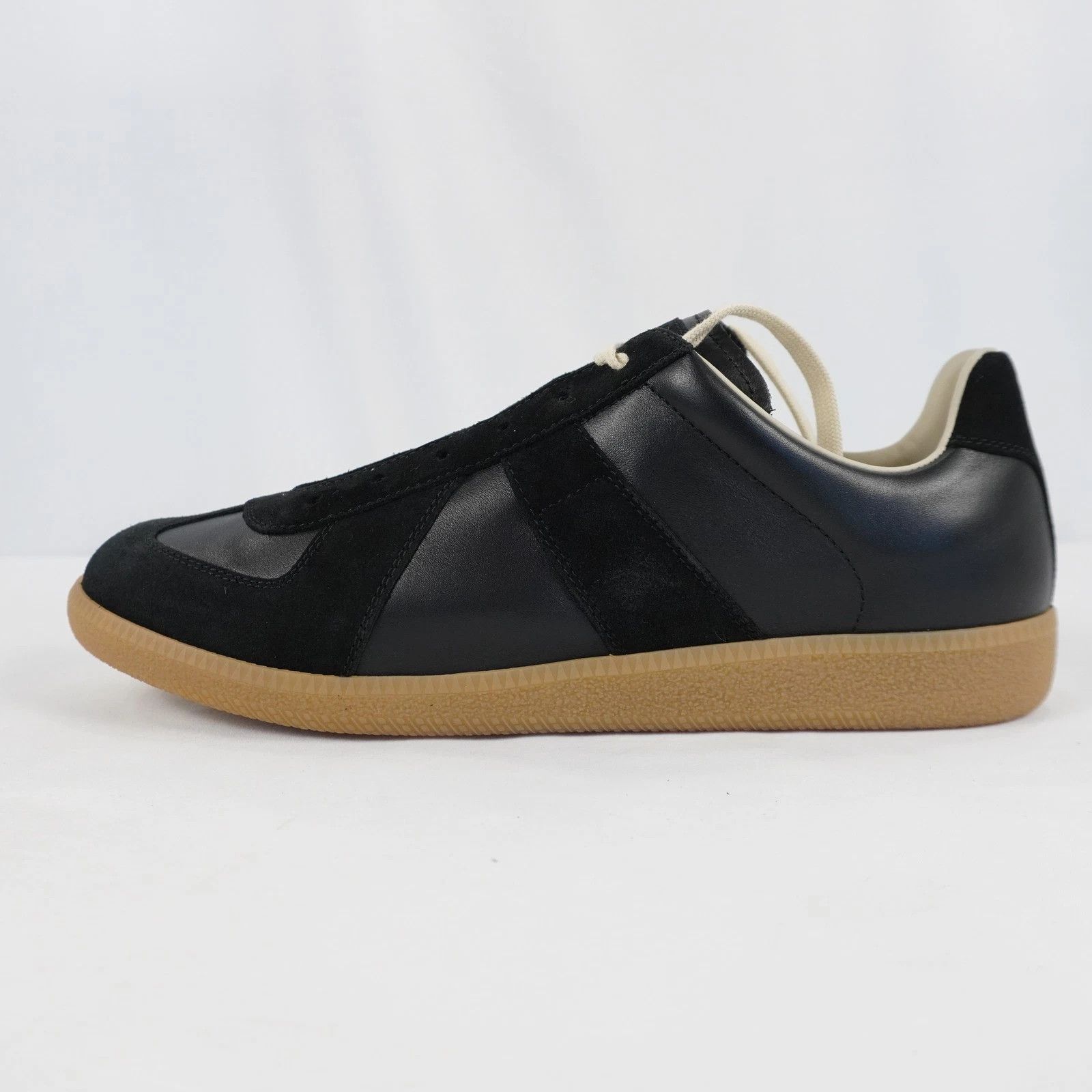 Maison Margiela Maison Margiela GAT Replica Black 11 44 Low Tops Gum Size US 11 / EU 44 - 5 Thumbnail