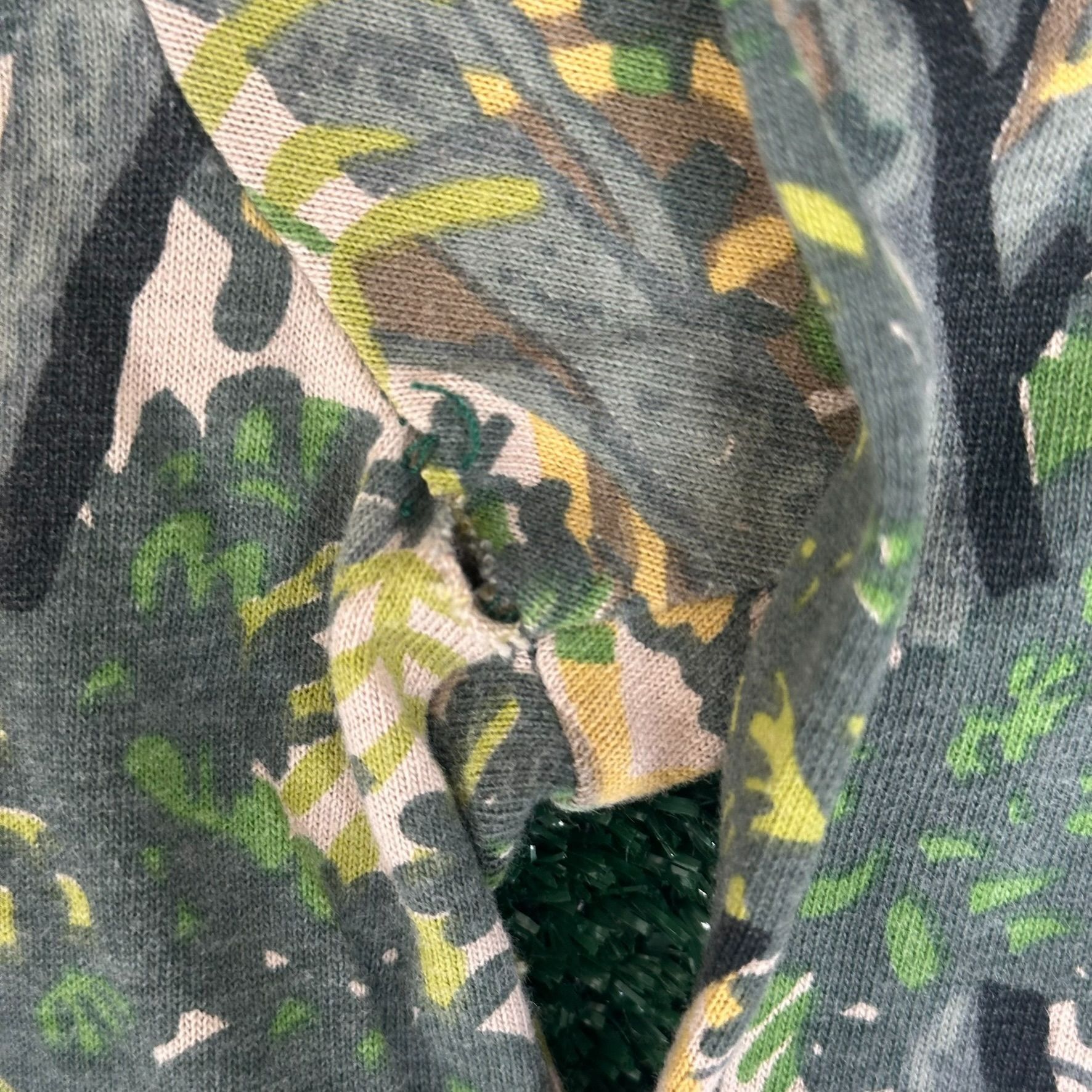 Realtree Vintage 80s Realtree Bushlan Camo T-Shirt Long Sleeve Grunge Size US XL / EU 56 / 4 - 4 Thumbnail