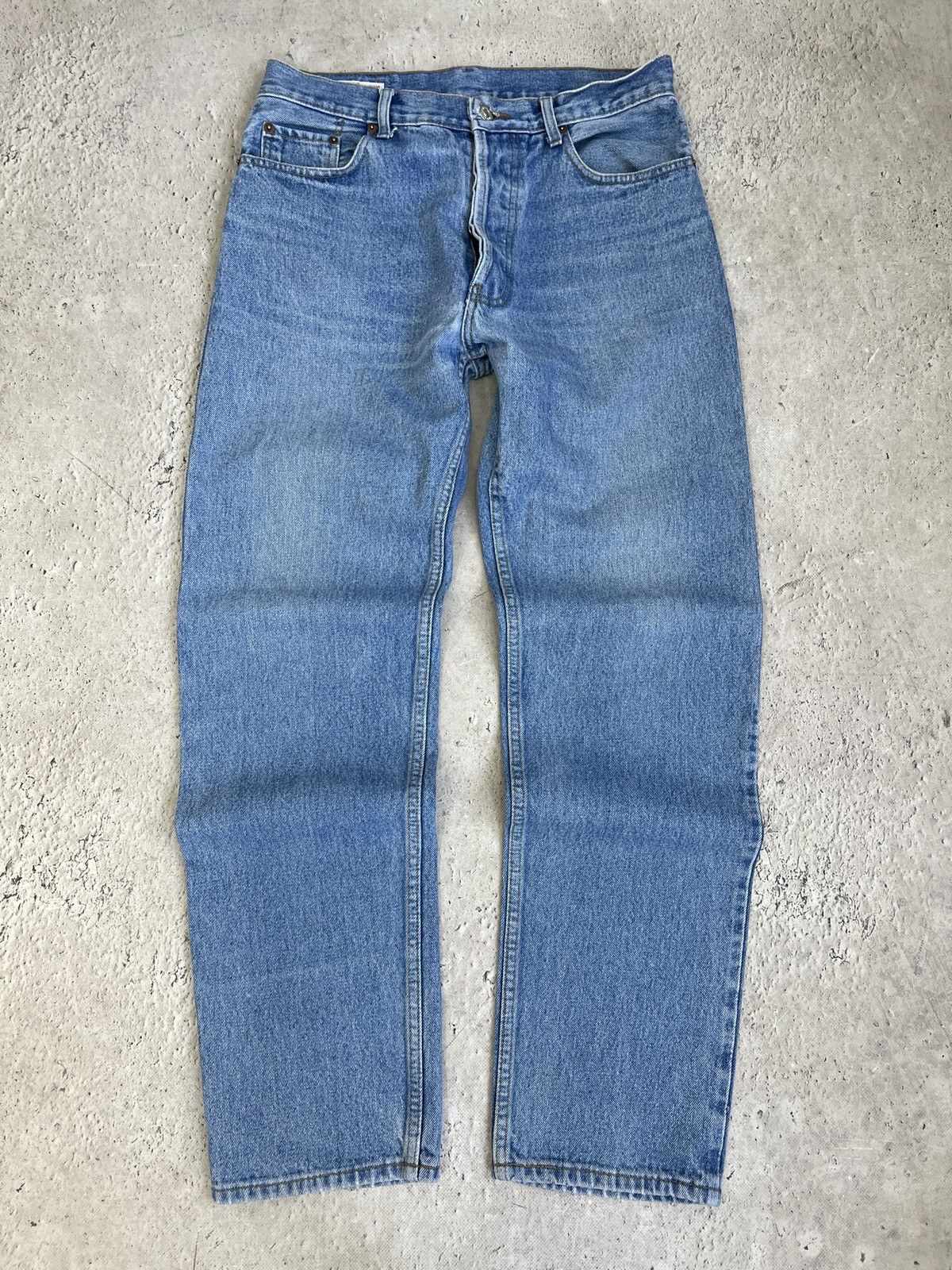 Levi's Light Blue Denim Jeans levis 90s Vintage Casual Style Size US 35 - 1 Thumbnail
