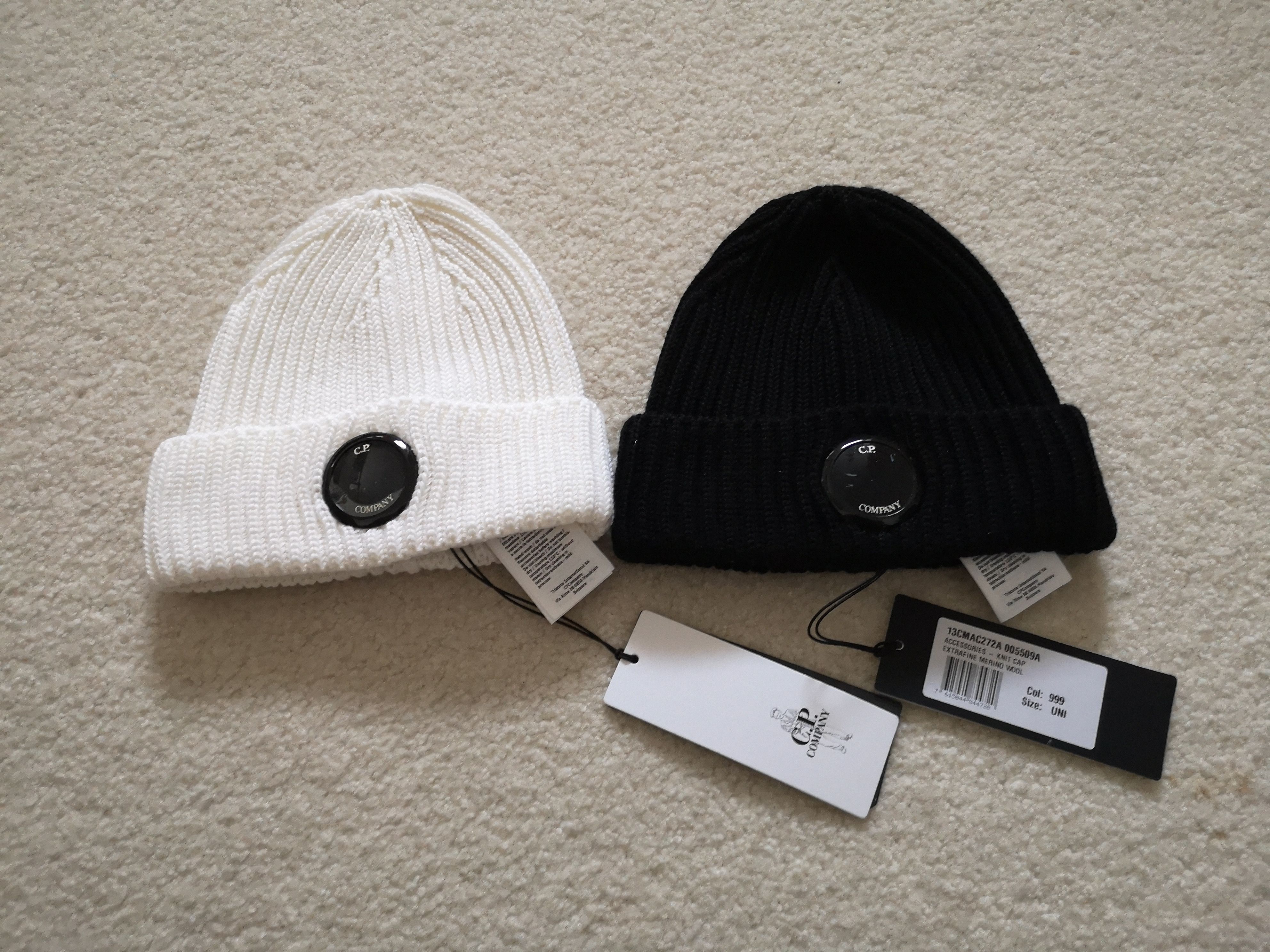 image of C P Company Cp Company 100% Merino Wool Ribbed Knit Beanie, Black/white, Men's