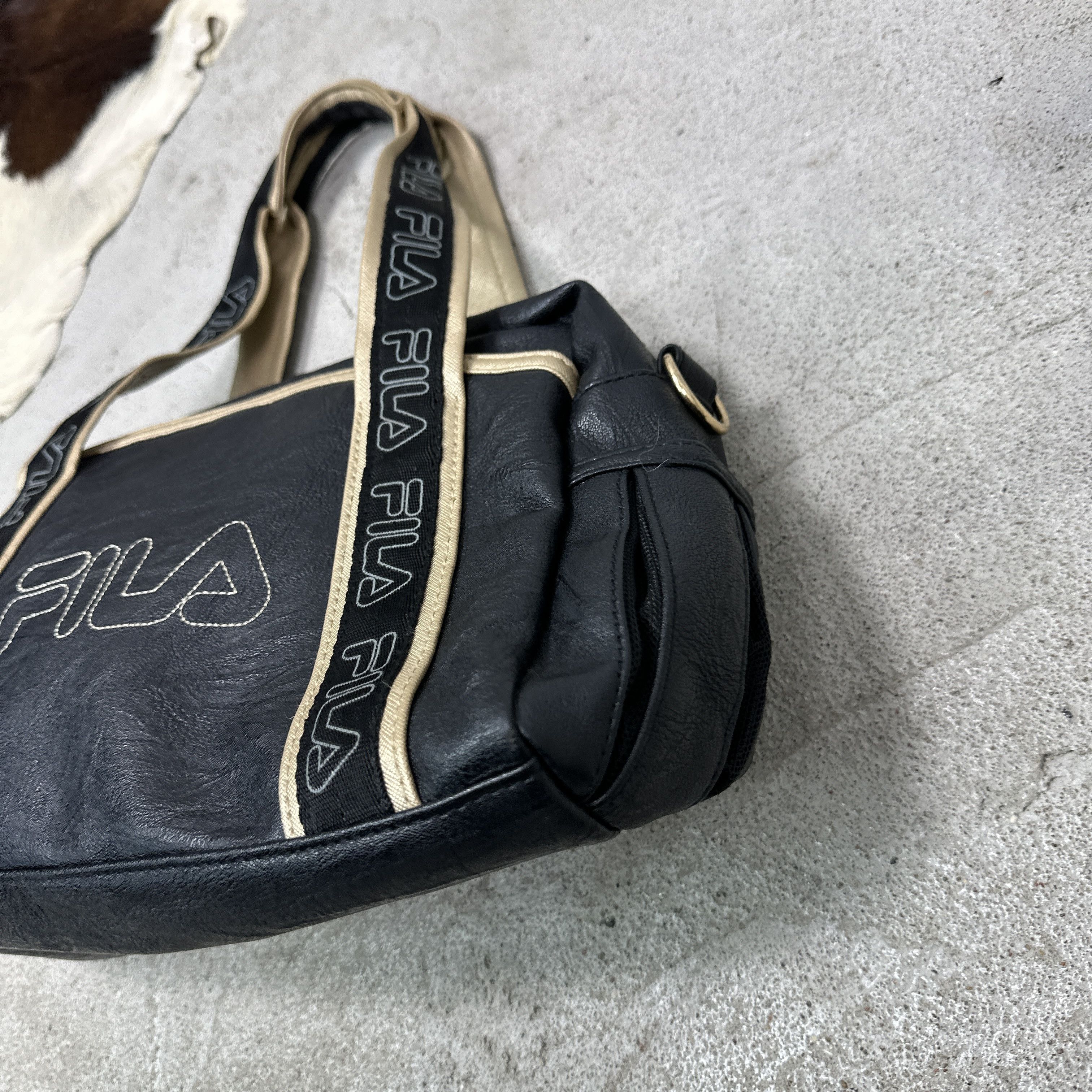Fila Vintage Leather Fila Bowling Bag Made in Italy Y2K Size ONE SIZE - 3 Thumbnail