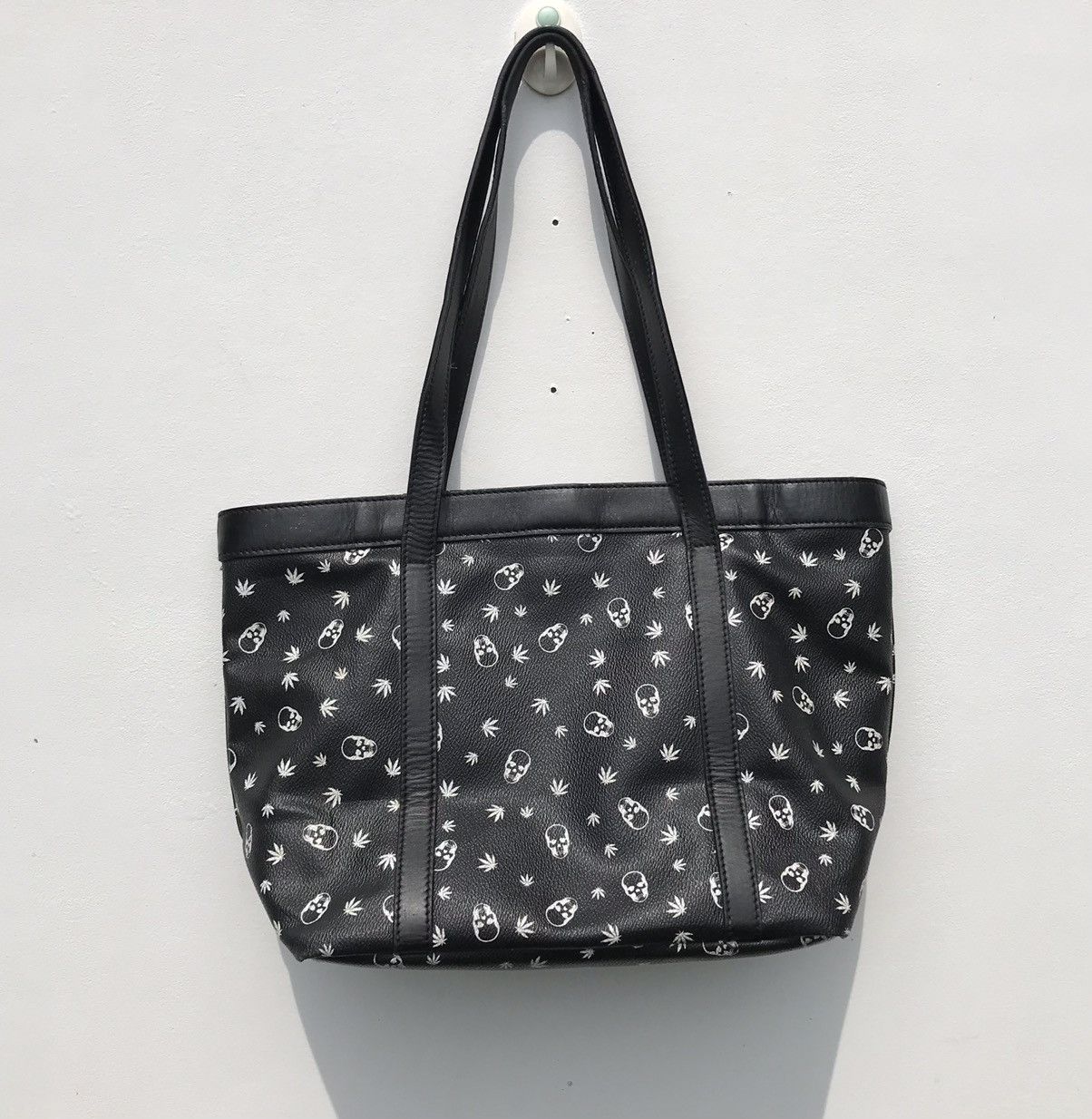 Lucien Pellat-Finet 🔥Hot Item🔥Lucien Pellat-Finet Skull Hemp Handsbag Size ONE SIZE - 2 Thumbnail