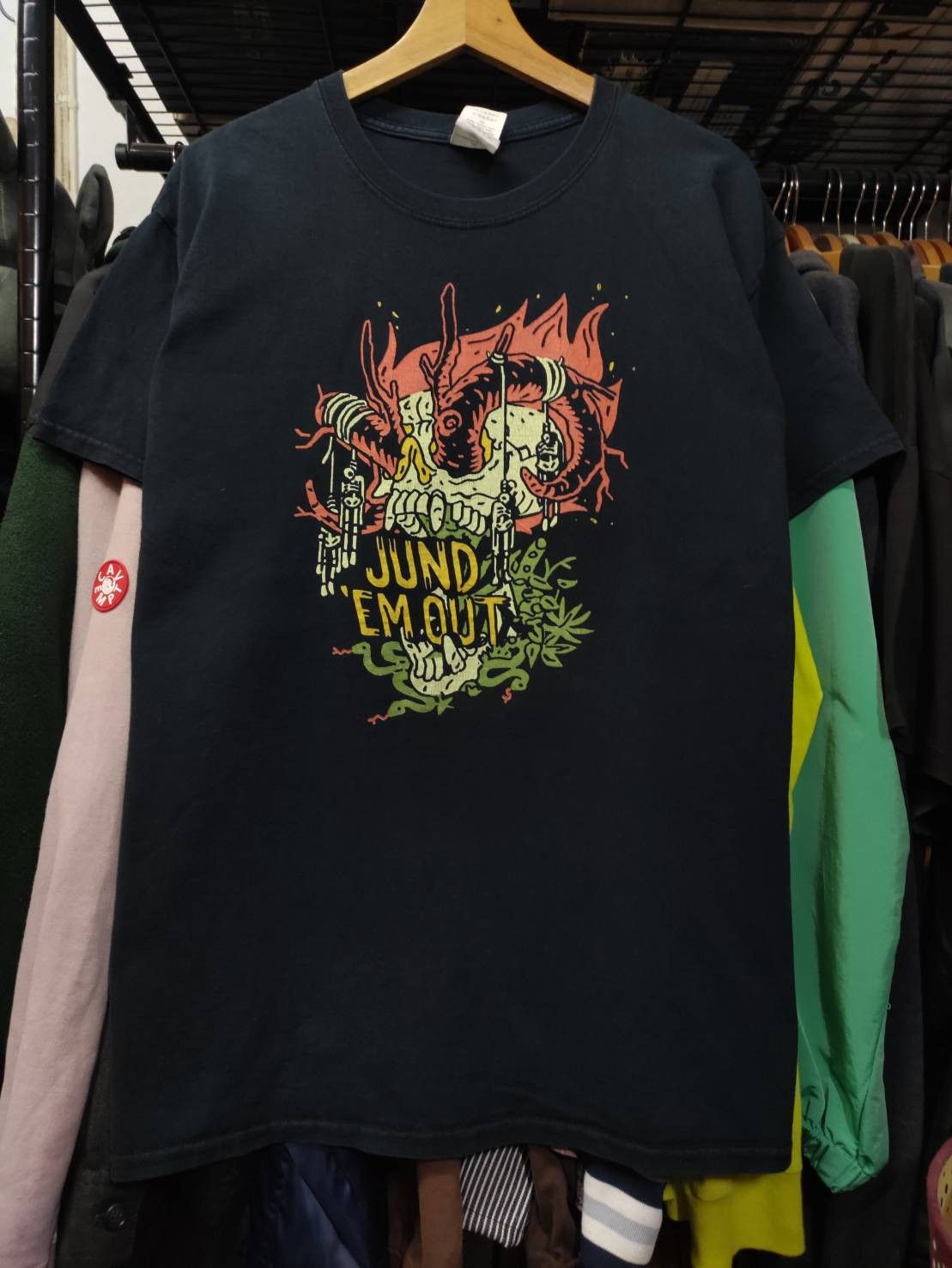 Optic Gaming Vtg 00's Magic The Gathering " Jund 'Em Out " Art T-Shirt Size US L / EU 52-54 / 3 - 2 Thumbnail