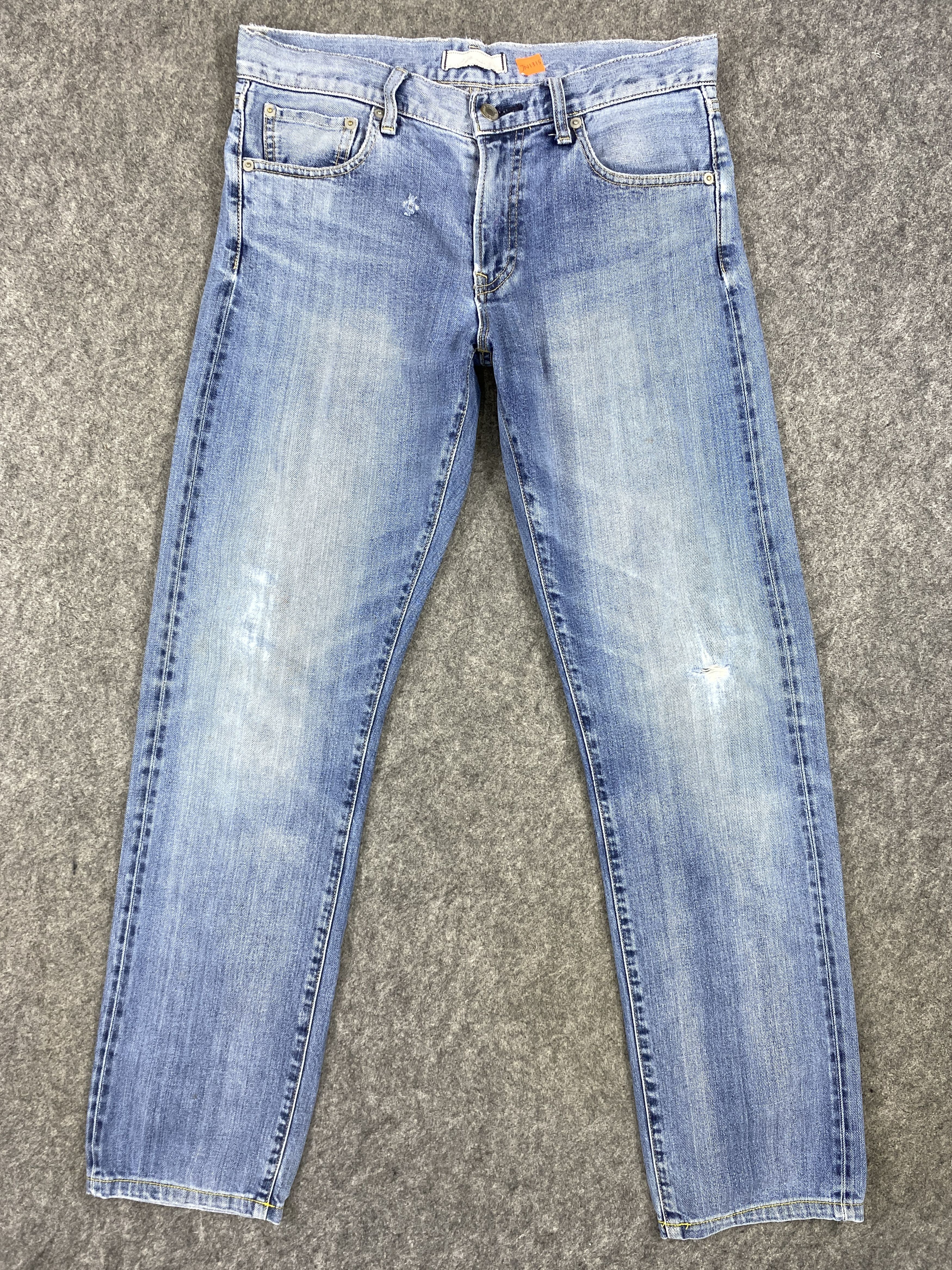 image of Distressed Denim x Hype Redline Mid Blue Uniqlo Jeans 32X30.5 Denim -Jn1315, Men's